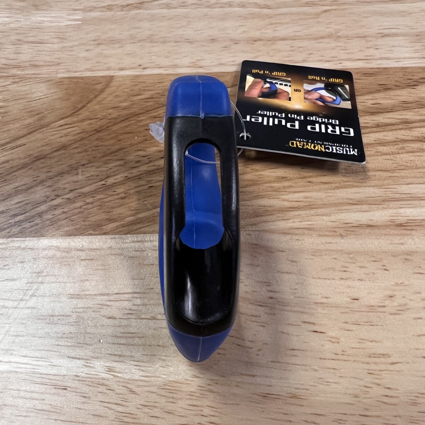 Music Nomad GRIP Puller - Premium Bridge Pin Puller