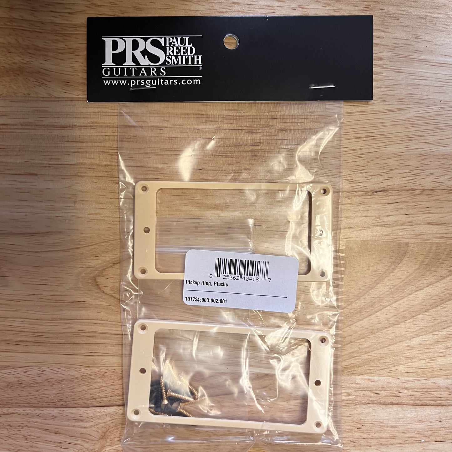 PRS Pre-2011 Core Humbucker Pickup Rings (2), Straight, Crème (Trem Equipped)