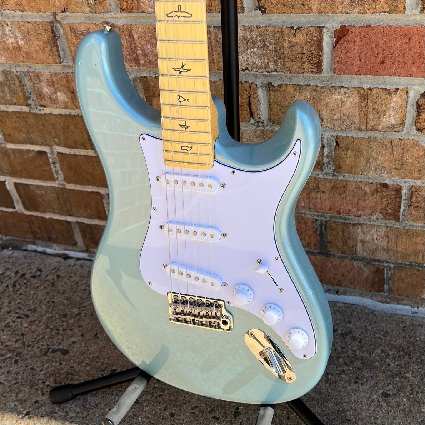 PRS Silver Sky Polar Blue Maple