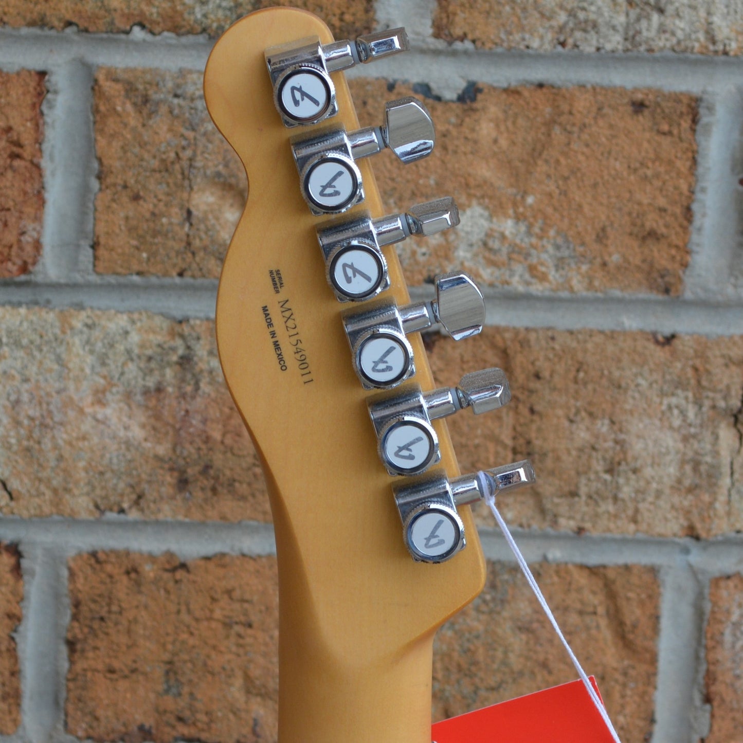 Fender Player Plus Telecaster 2022 3-Color Sunburst