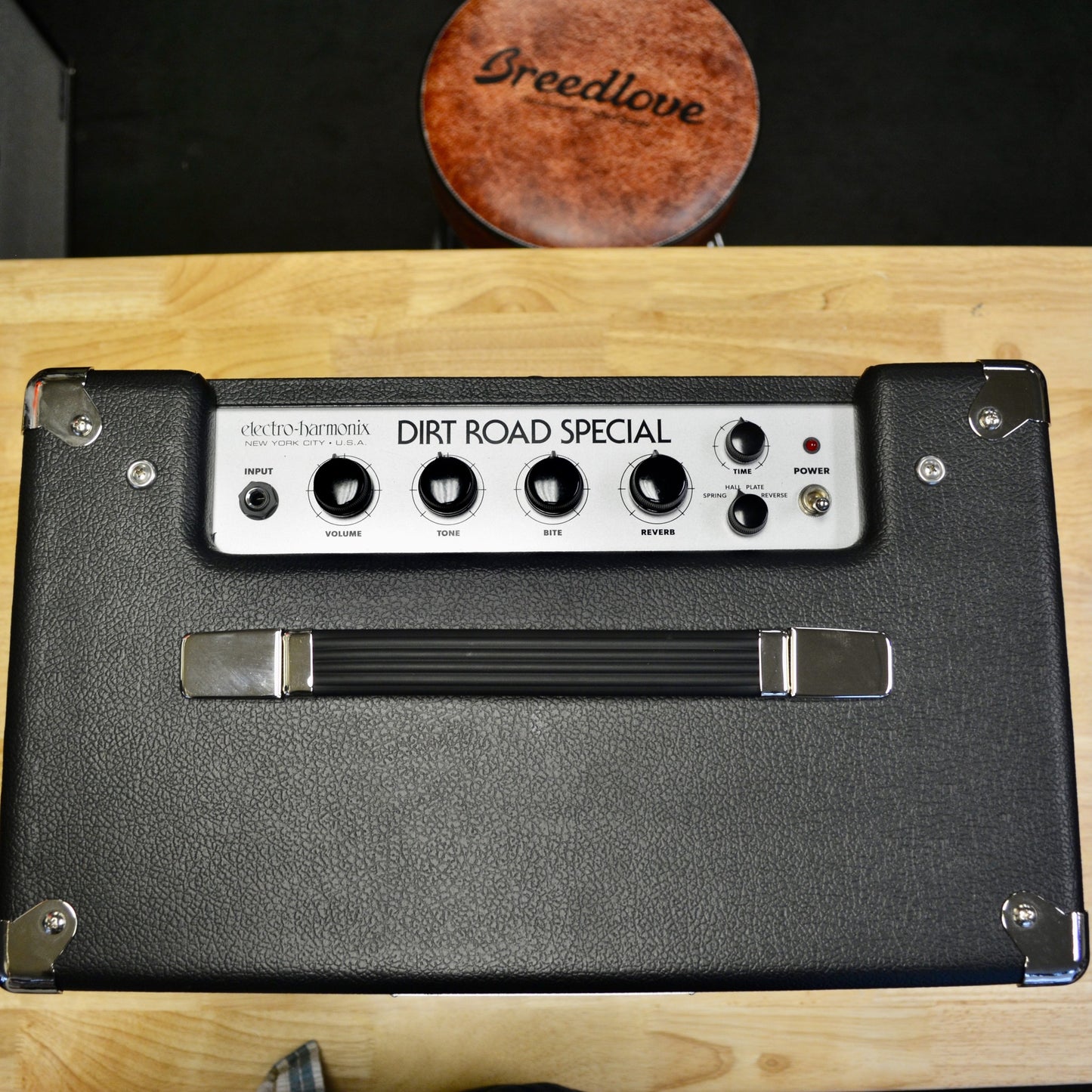 Electro-Harmonix Dirt Road