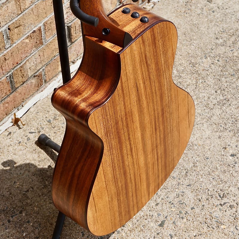 Taylor 722ce