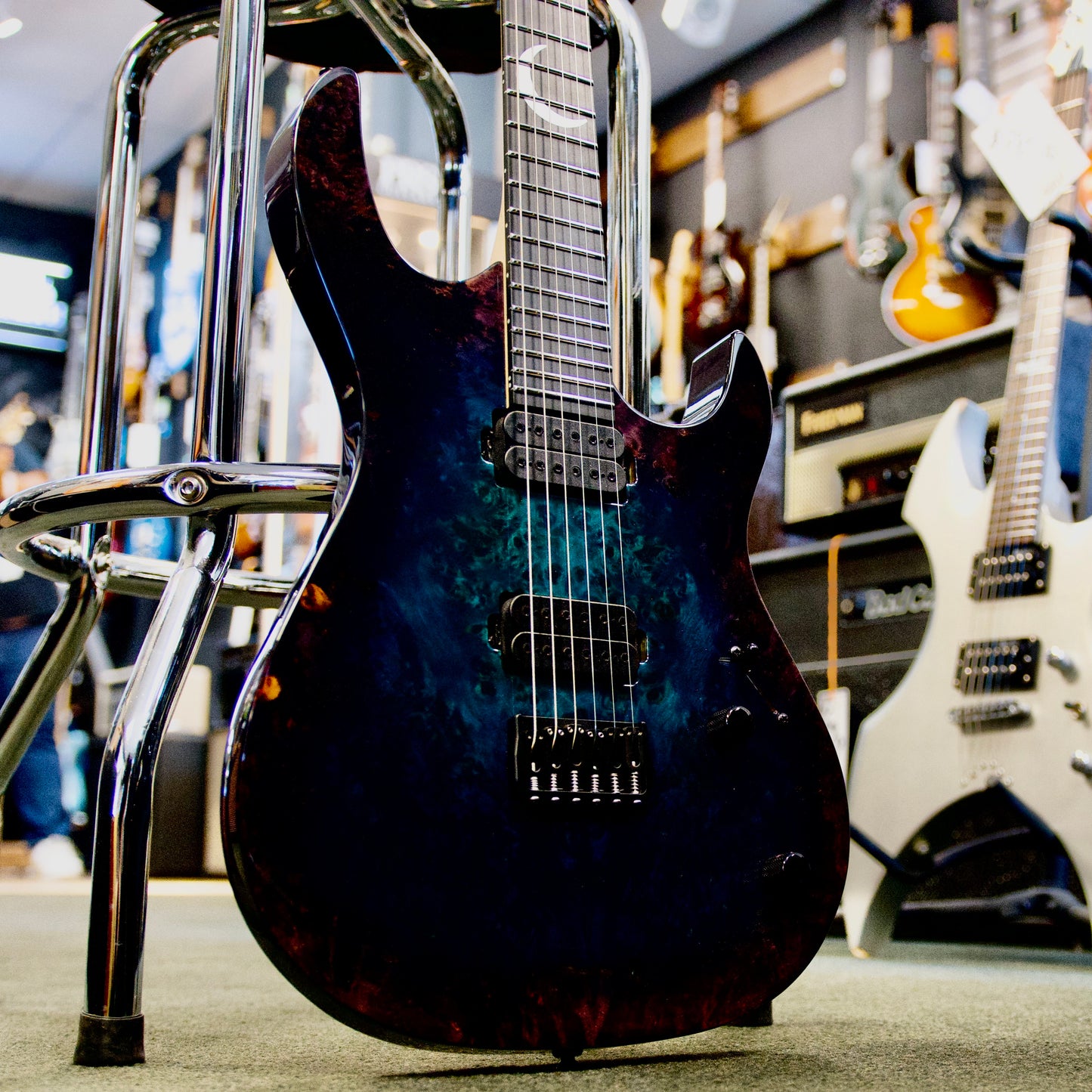 Kiesel Aries 6 w/ Poplar Burl Top - Reverse Monsterburst w/ softcase