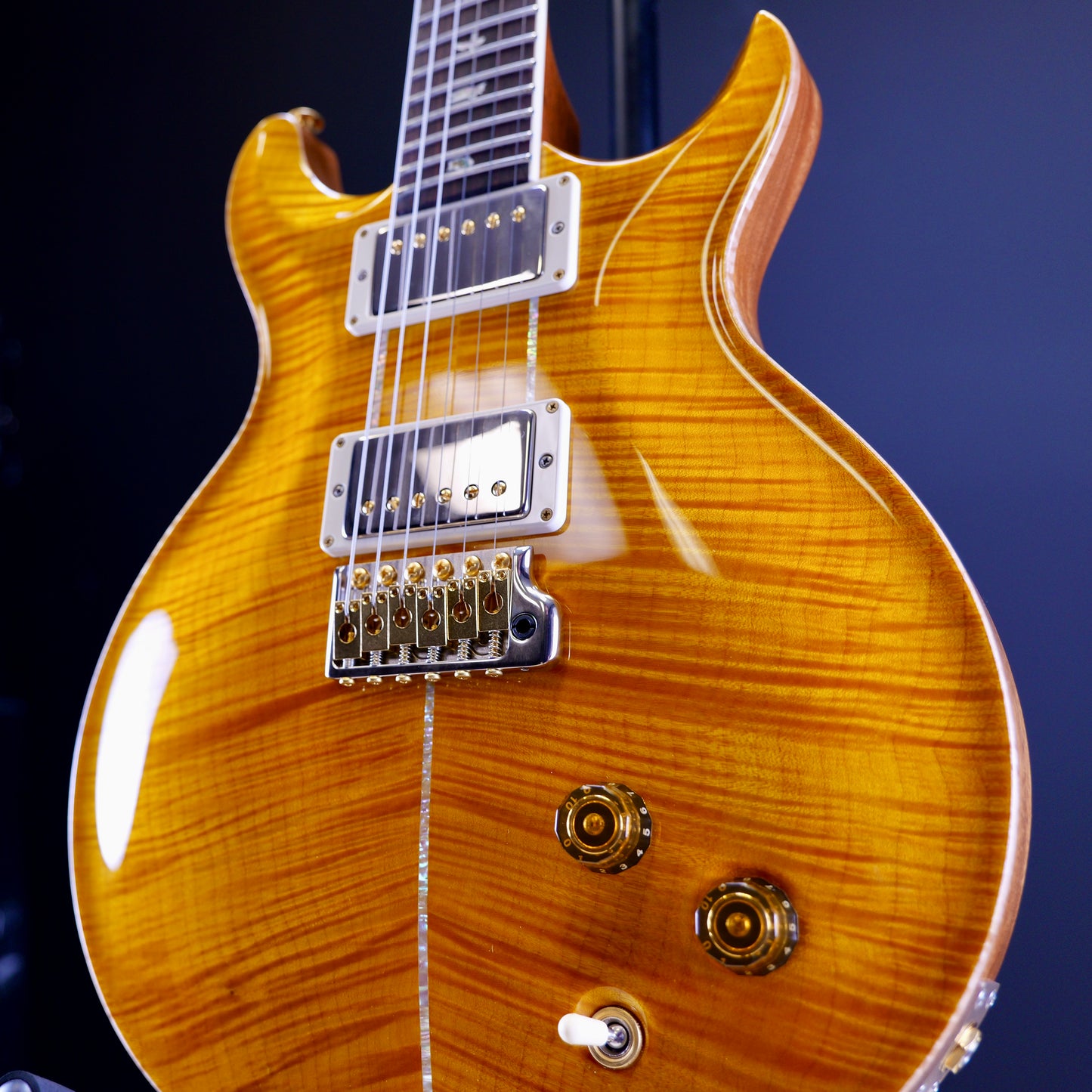 PRS Santana Retro Santana Yellow 10 Top