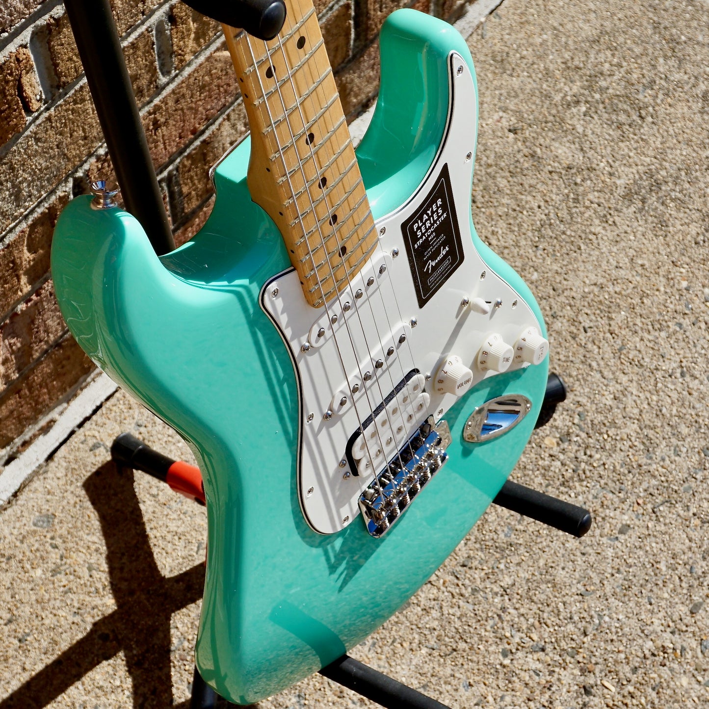 Fender Player Stratocaster HSS Maple Fingerboard Sea Foam Green