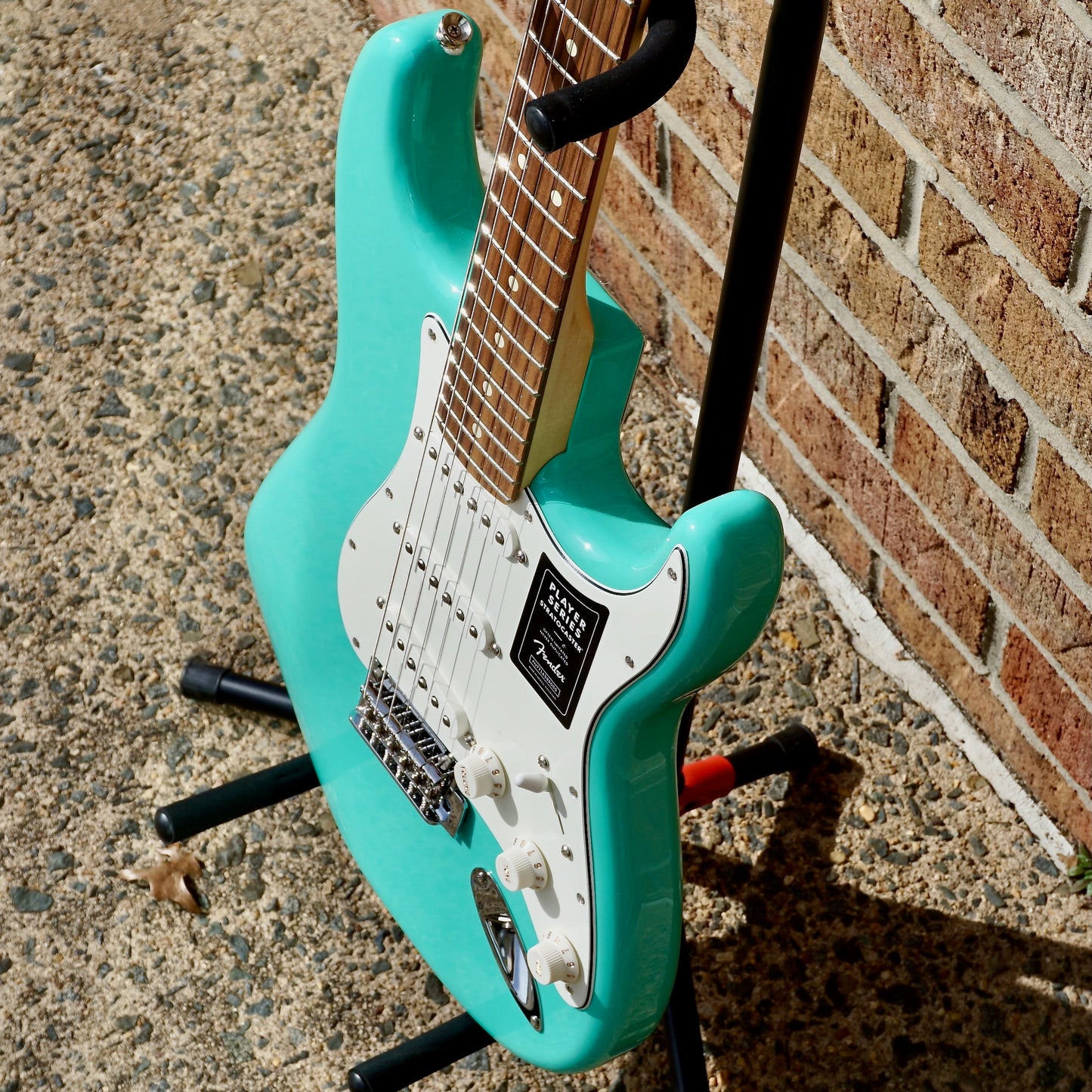 Fender Player Stratocaster Pau Ferro Fingerboard Sea Foam Green