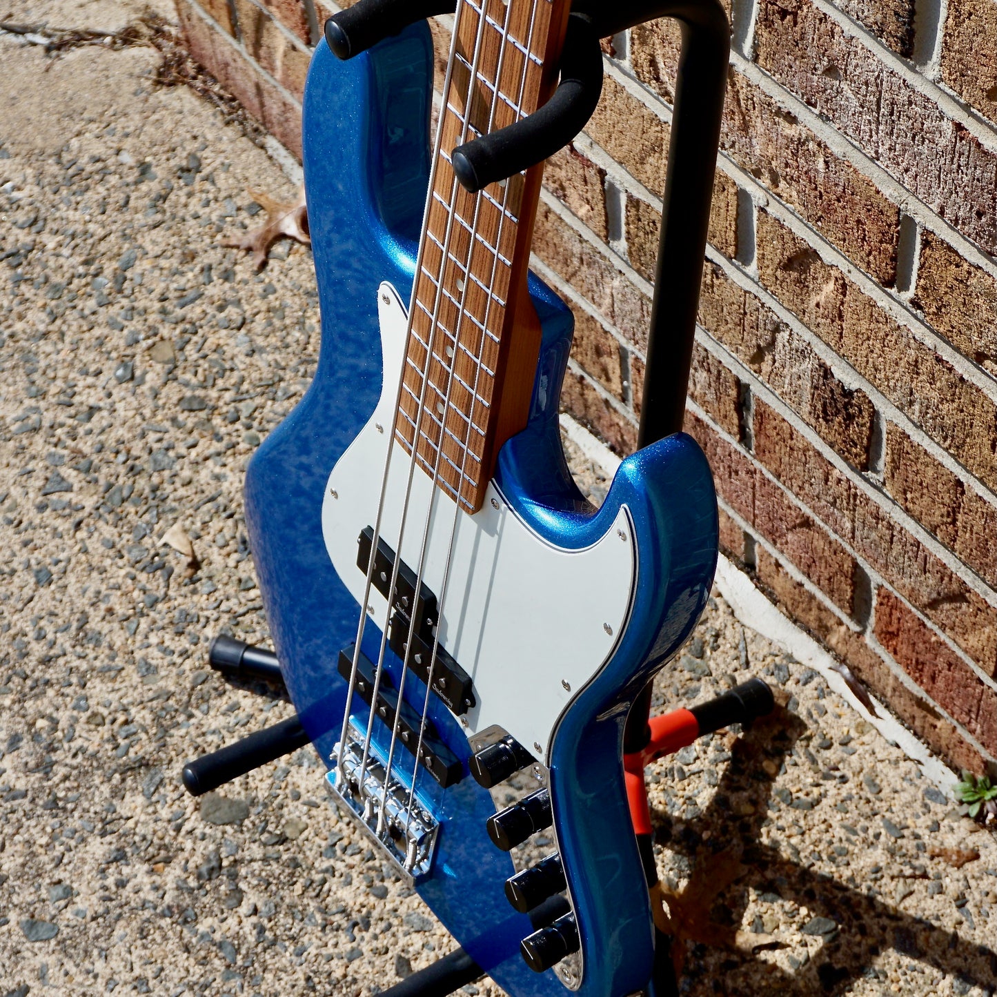 Sadowsky MetroExpress 21 Fret Hybrid PJ Bass Ice Blue Metallic