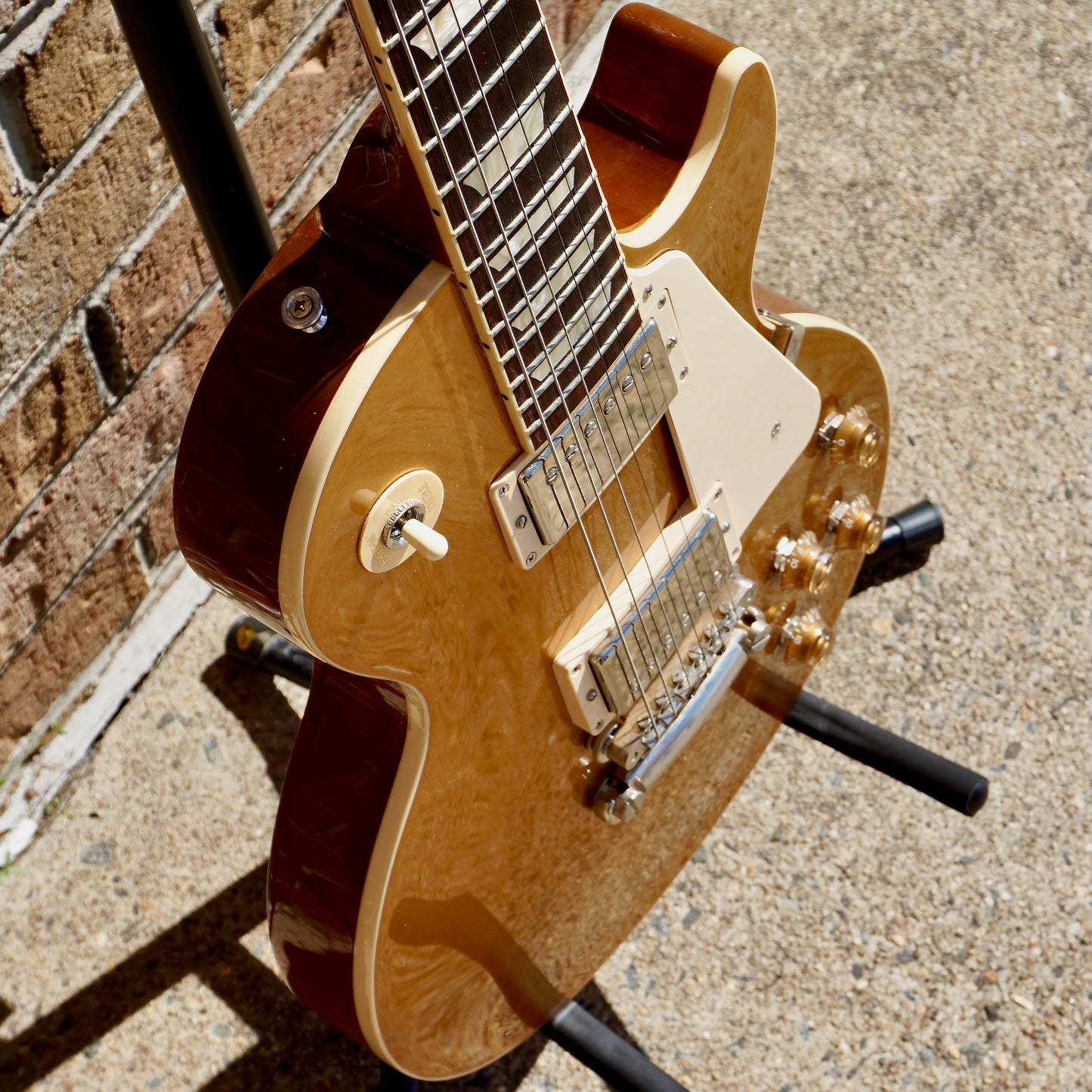 Gibson Les Paul Standard Gold Top