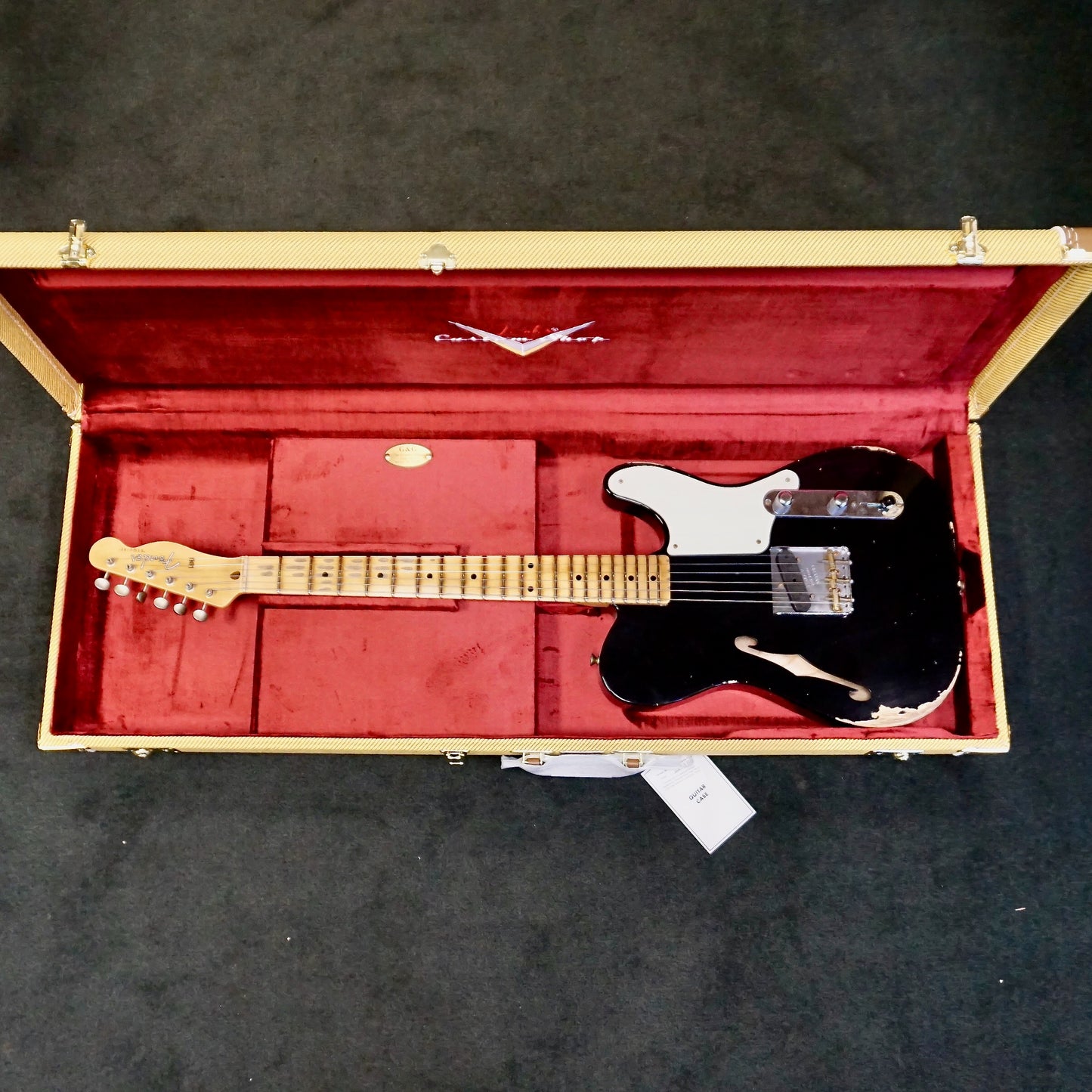 Fender Custom Shop Limited Edition Red Hot Esquire Relic 1-Piece Birdseye Maple Neck Fingerboard Aged Black