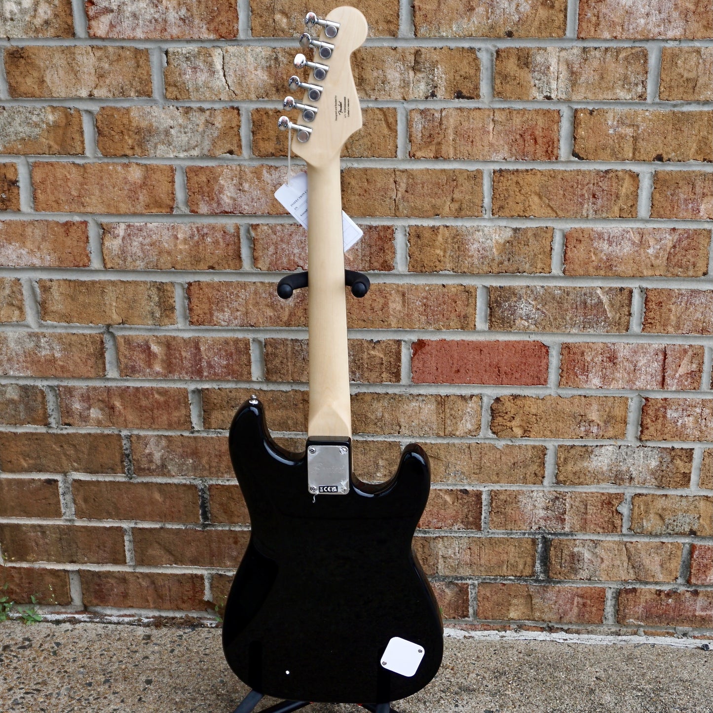 Fender Squier Mini Stratocaster Left-Handed Laurel Fingerboard Black