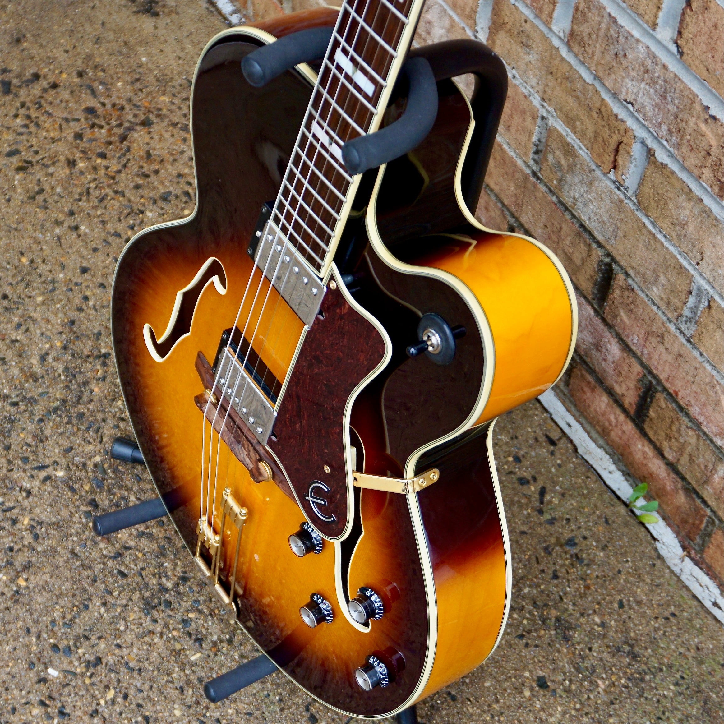 Epiphone Broadway AS Vintage Sunburst – Matt's Guitars