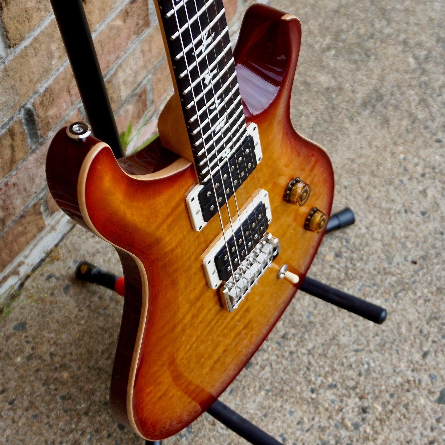 PRS CE 24 Dark Cherry Sunburst