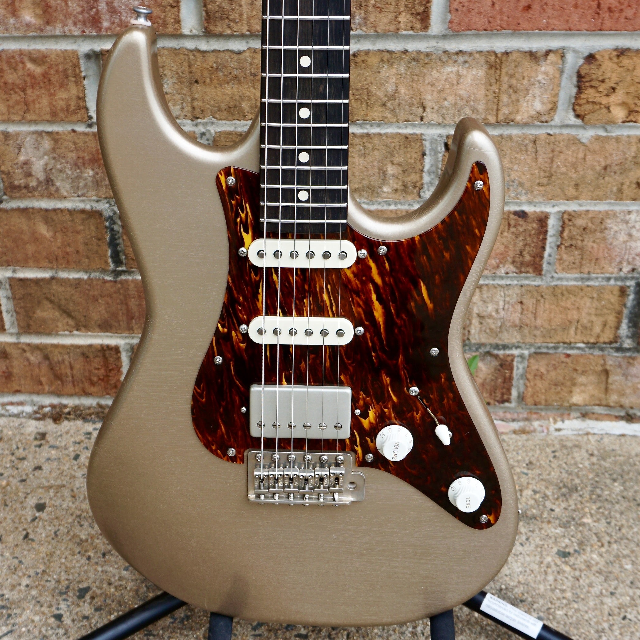 Patrick James Eggle 96 Vintage HSS Shoreline Gold – Matt's Guitars