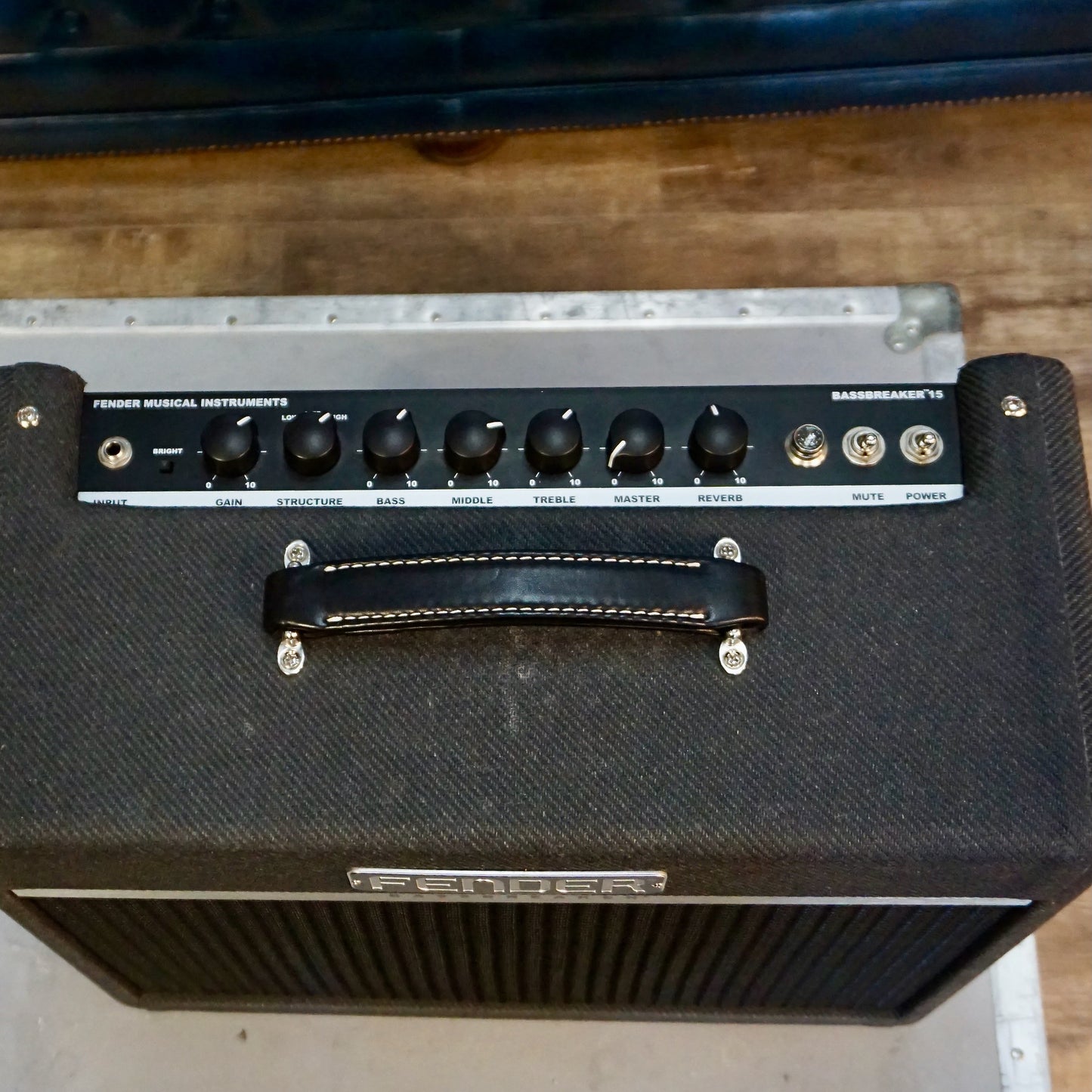 Fender Bassbreaker 15