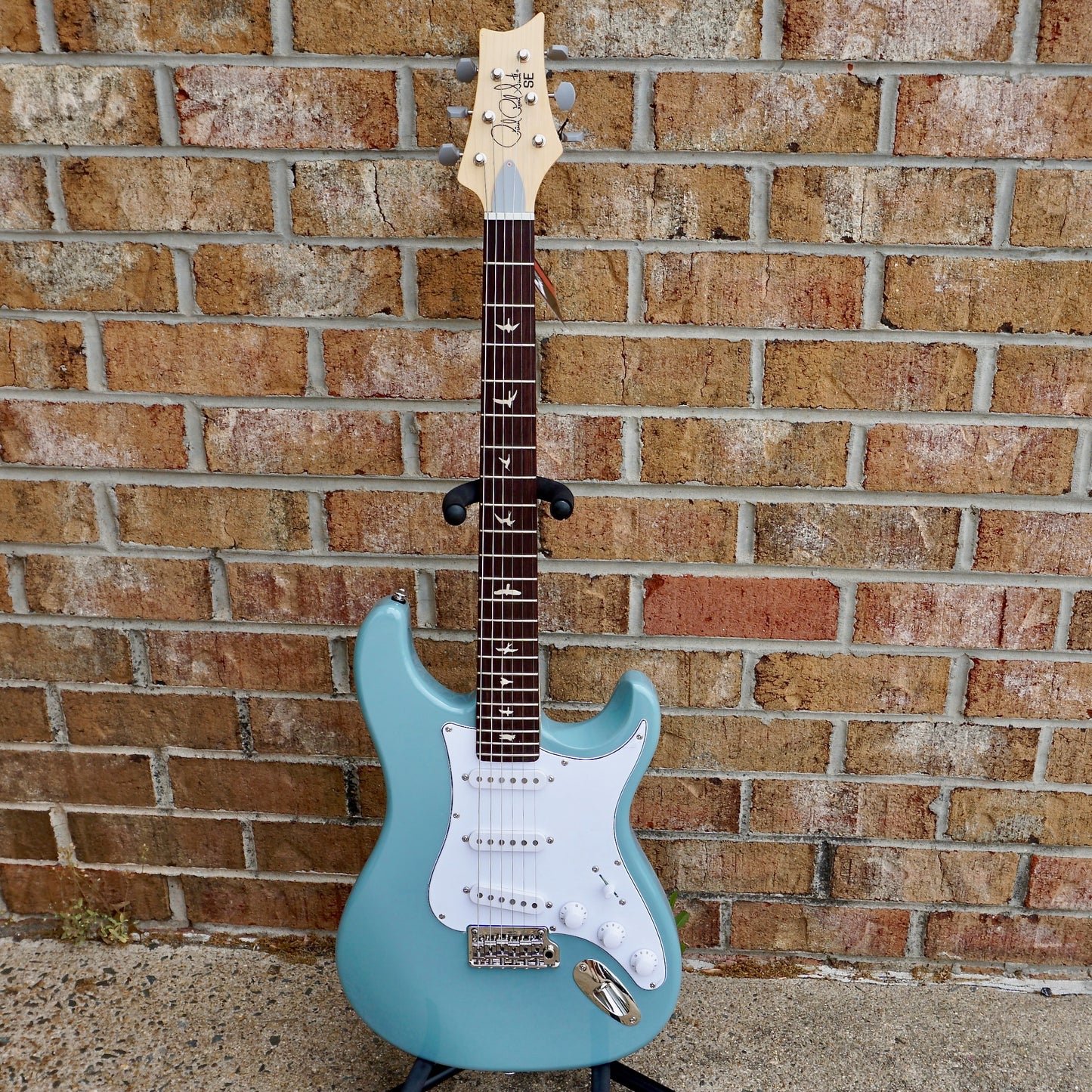 PRS SE Silver Sky Stone Blue