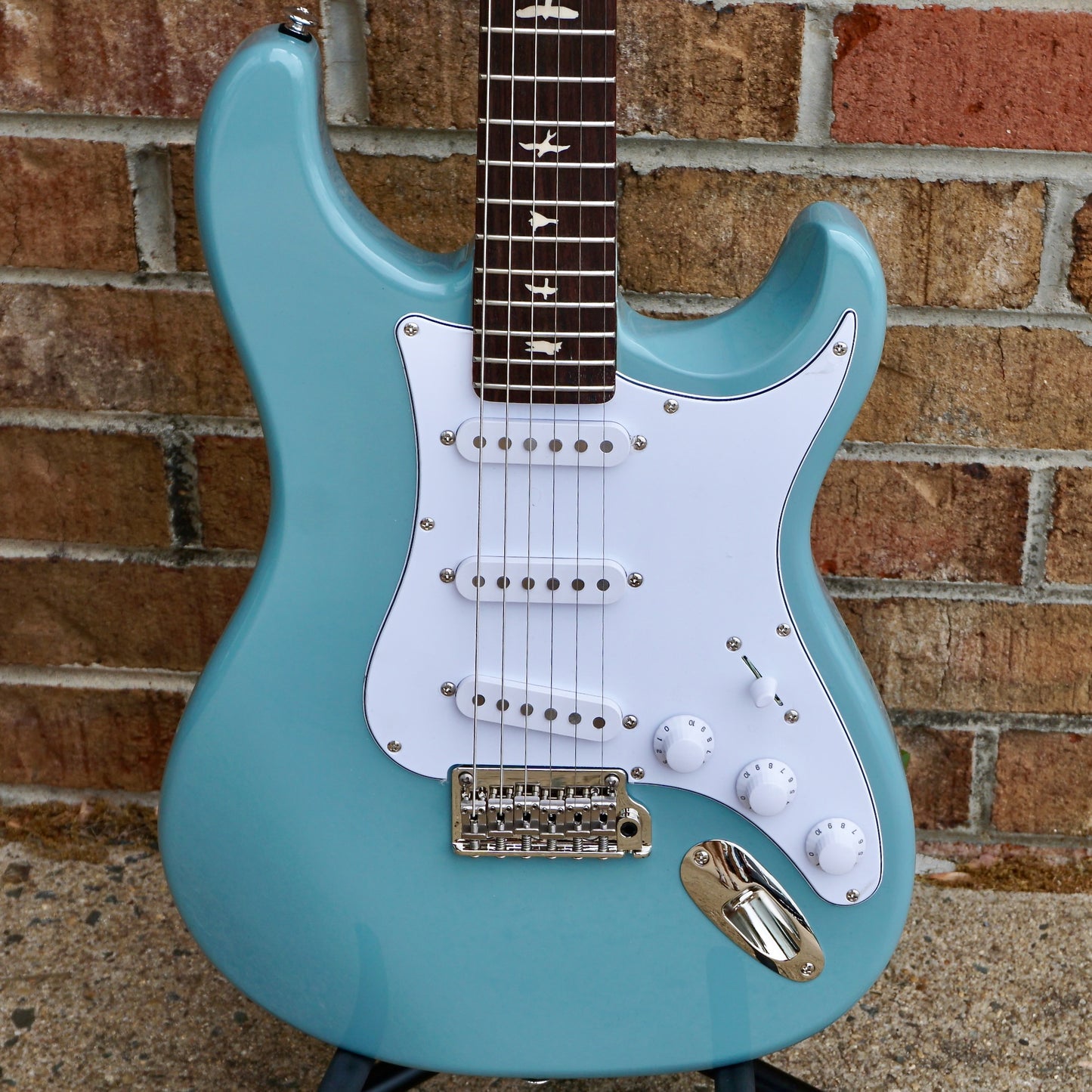 PRS SE Silver Sky Stone Blue