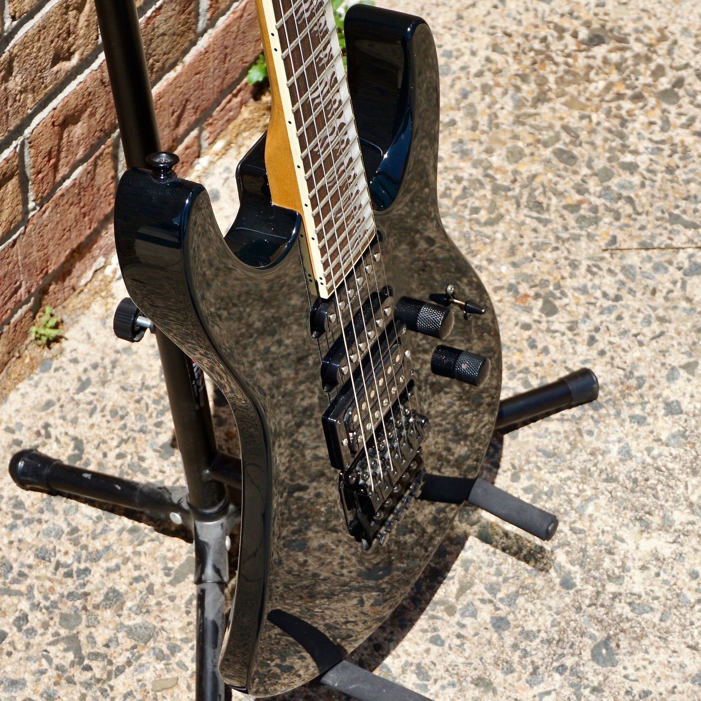 Jackson Dinky DK2 FF FR HSS MIJ Black