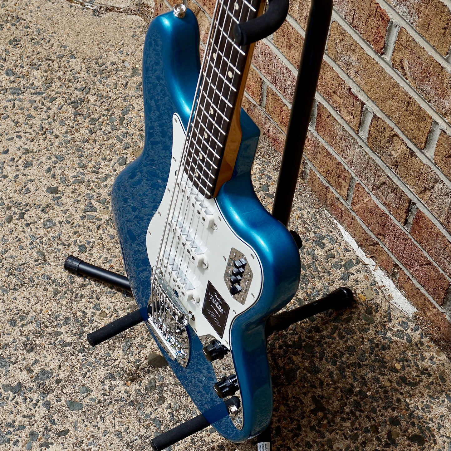 Fender Vintera II '60s Bass VI, Rosewood Fingerboard, Lake Placid Blue