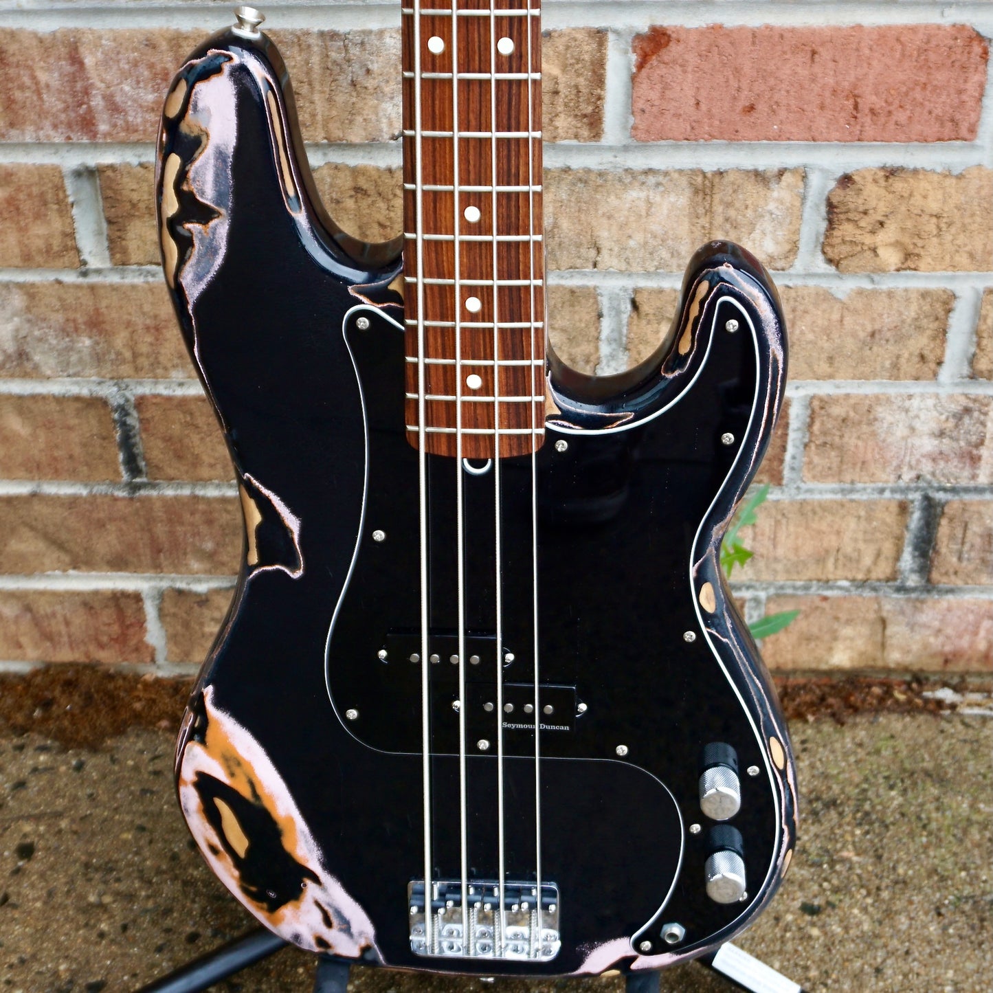 Fender Precision Bass Custom Relic w/ Seymour Duncan Vintage P Bass Set