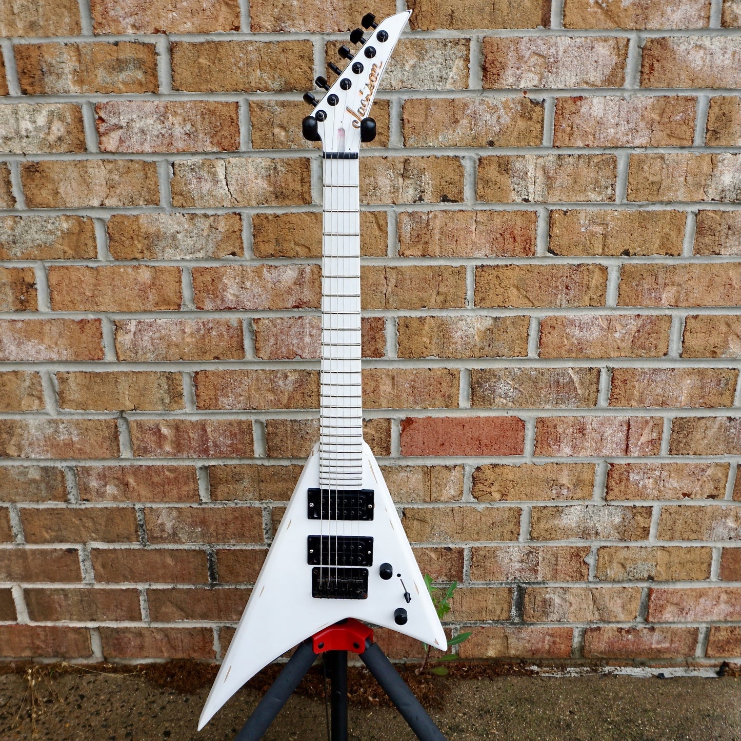 Jackson JS Series RR Minion JS1XM Custom Relic White