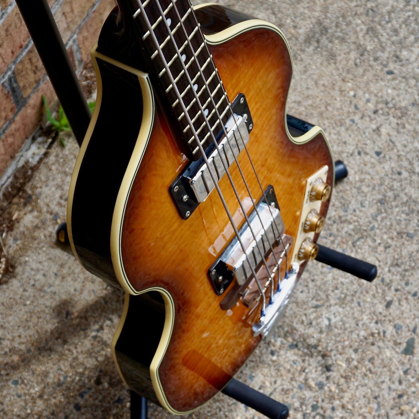 Epiphone Viola Bass Vintage Sunburst