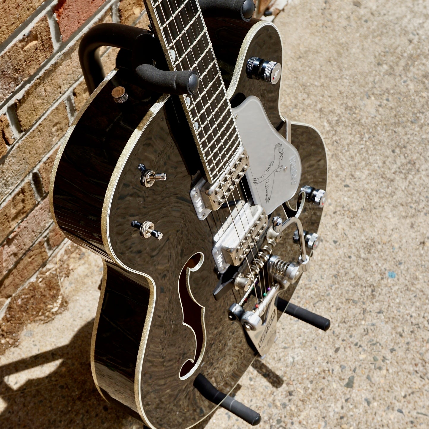 Gretsch G6136TSL Silver Falcon w/ Bigsby