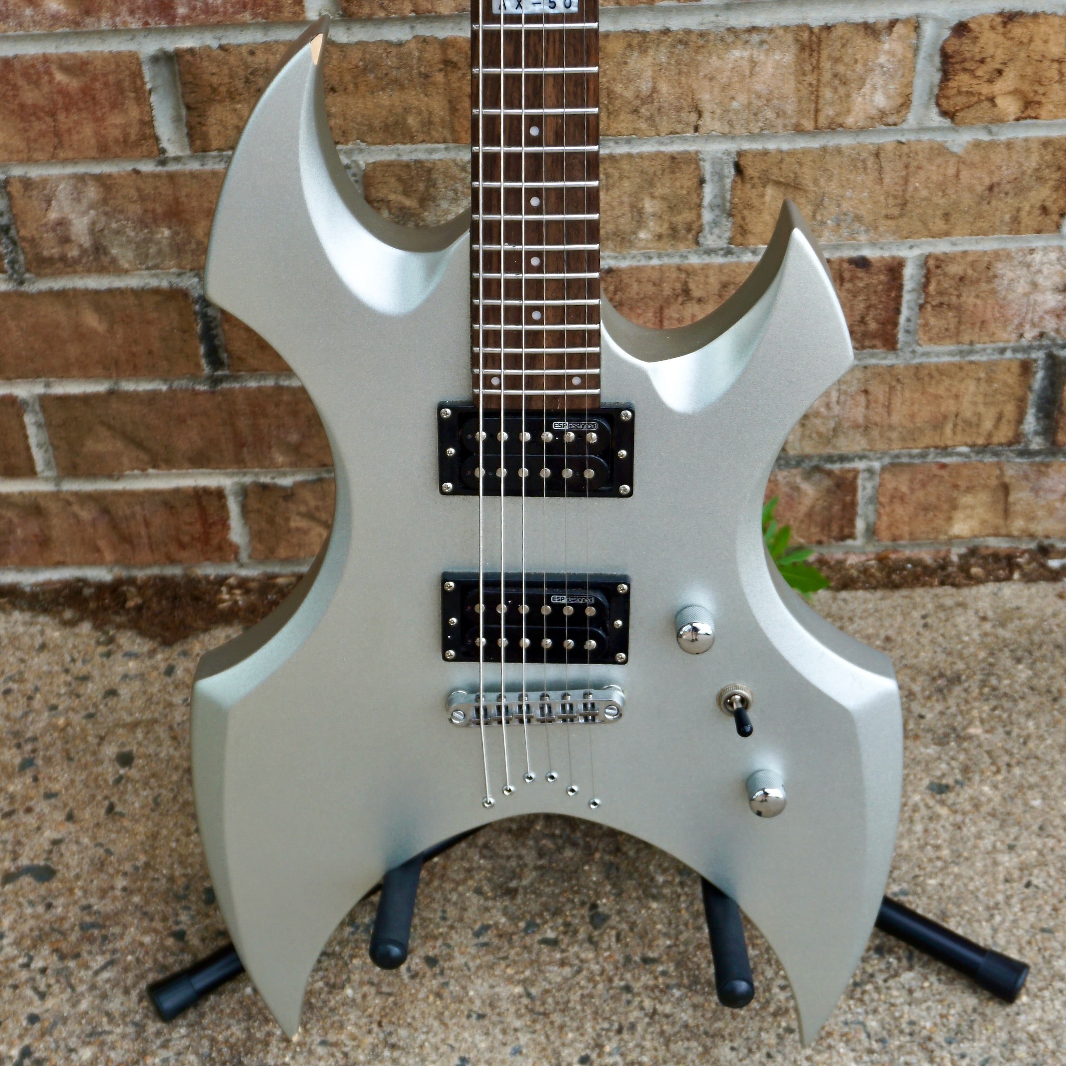 ESP LTD AX-50 Silver Satin