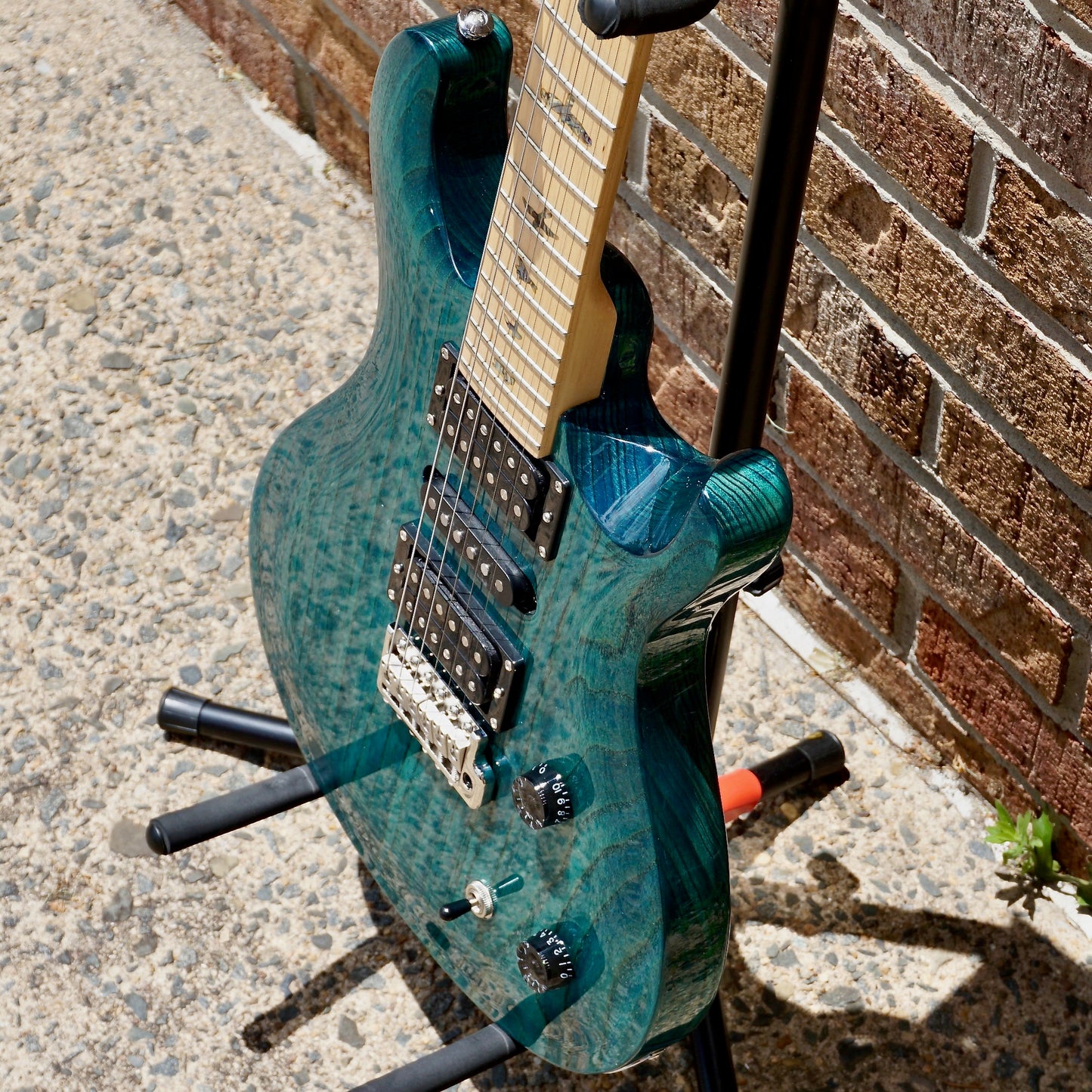 PRS SE Swamp Ash Special Iri Blue