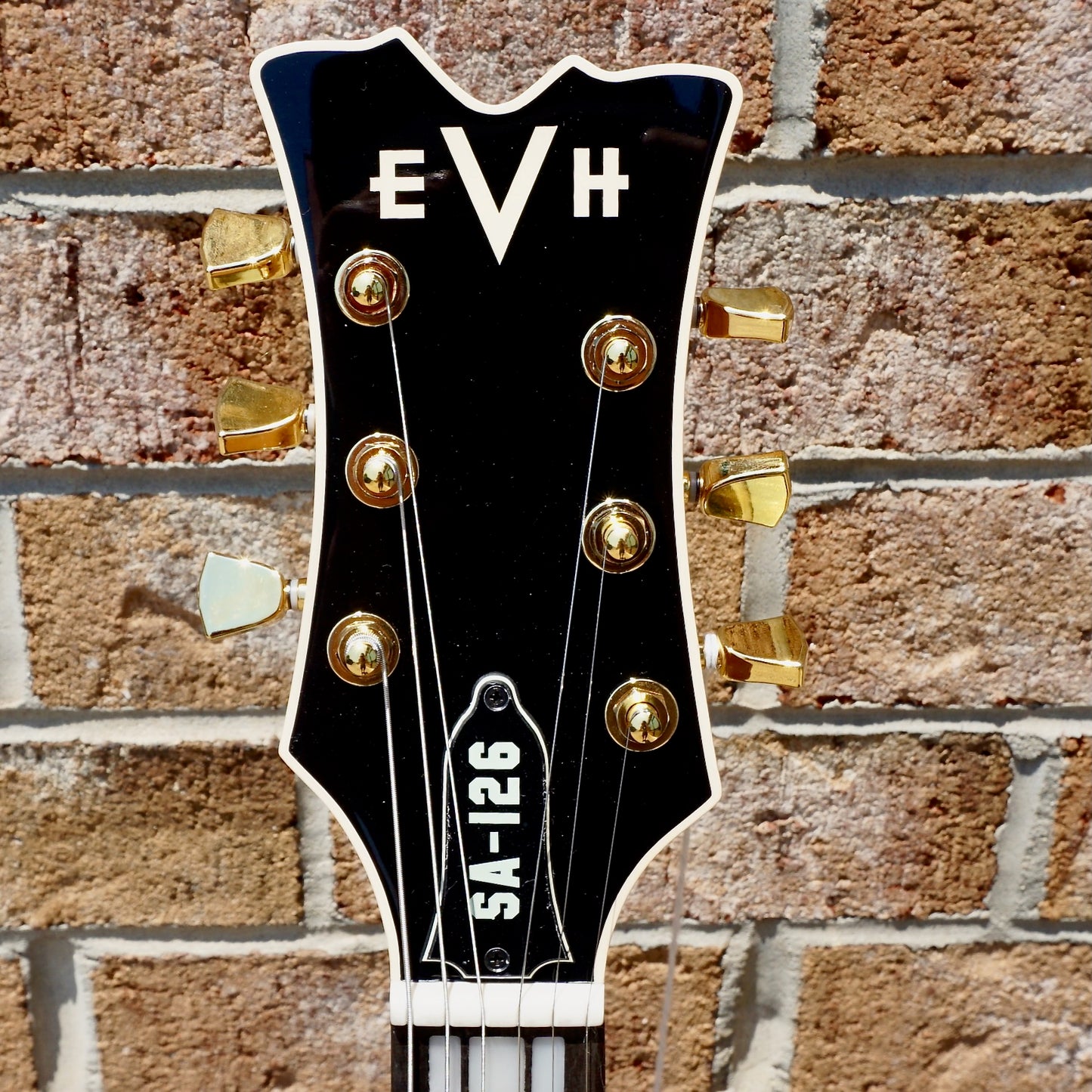 EVH SA-126 Special QM Tobacco Sunburst