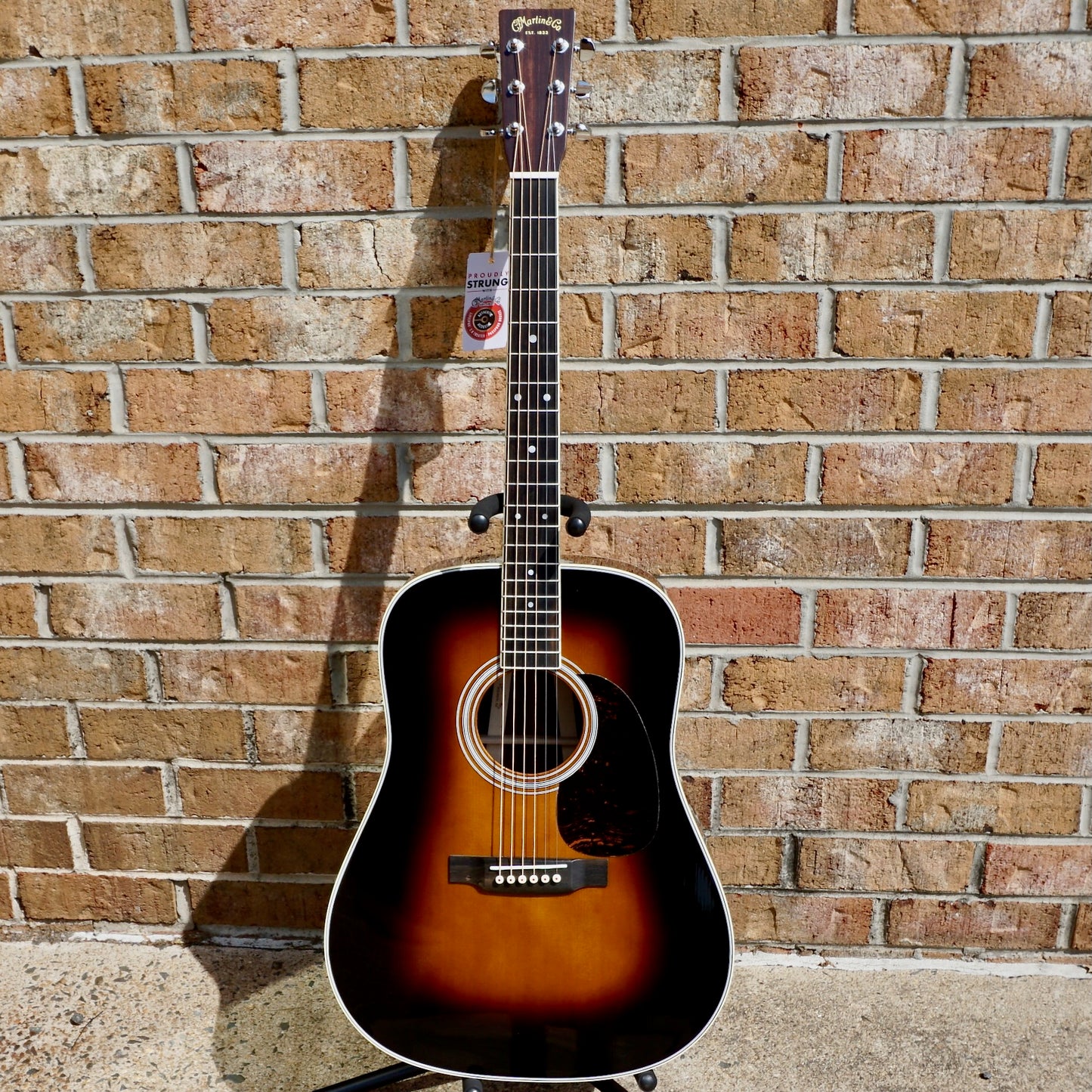 Martin D-35 Sunburst