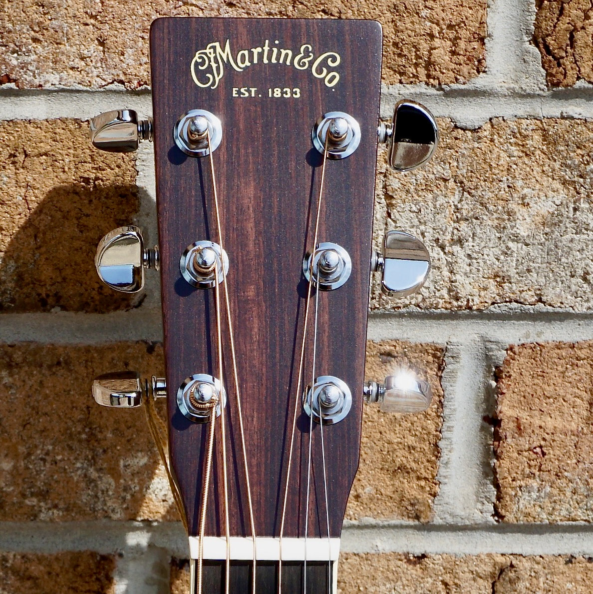 Martin D-35 Sunburst