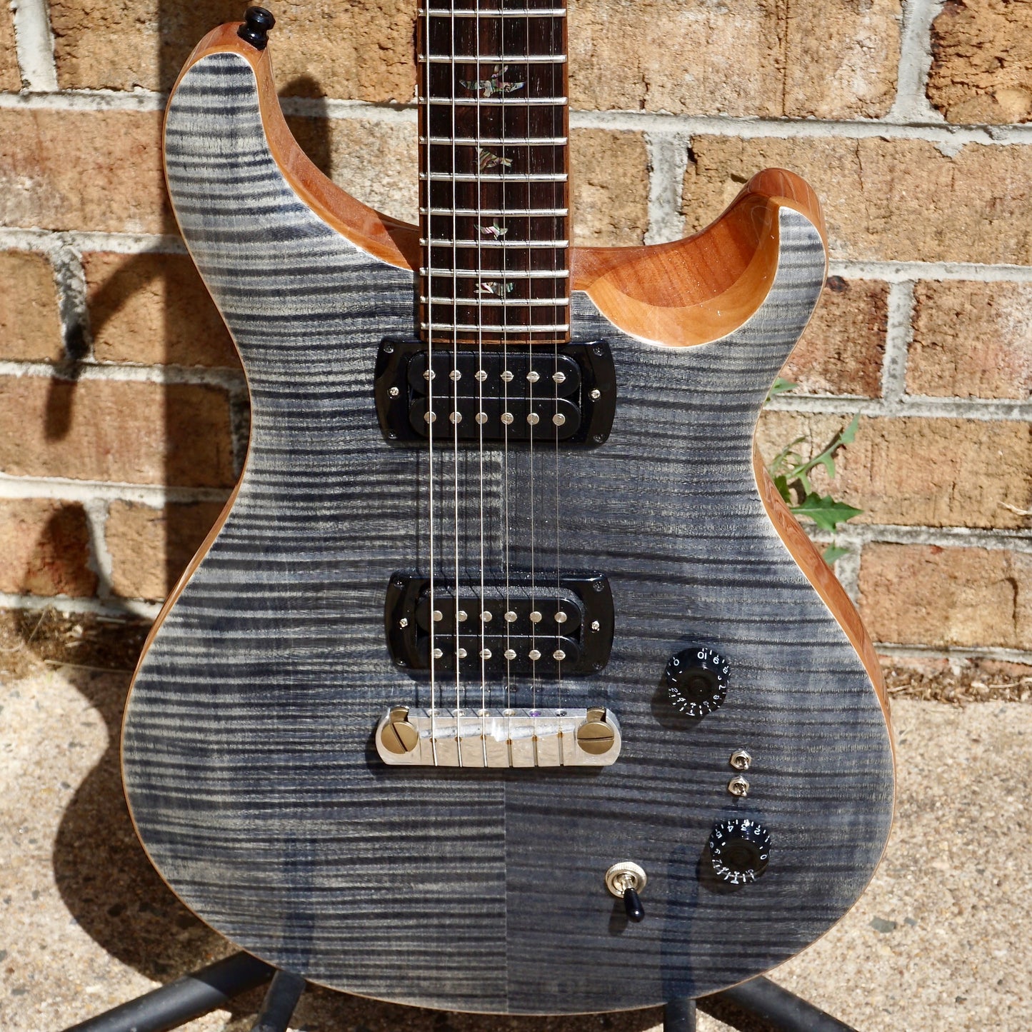 PRS SE Paul's Guitar Charcoal w/ Locking Tuners / Satin Neck