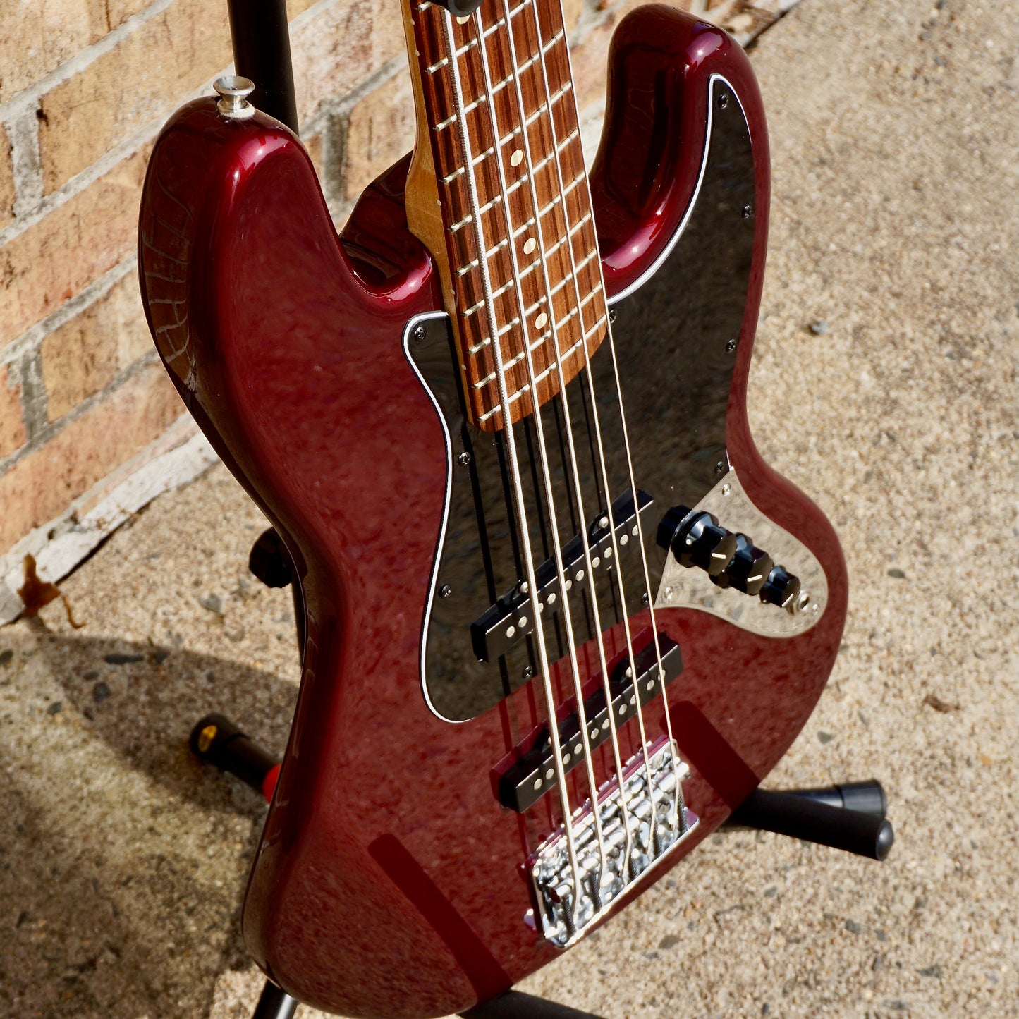 Fender Mexican Jazz bass 5 String Red