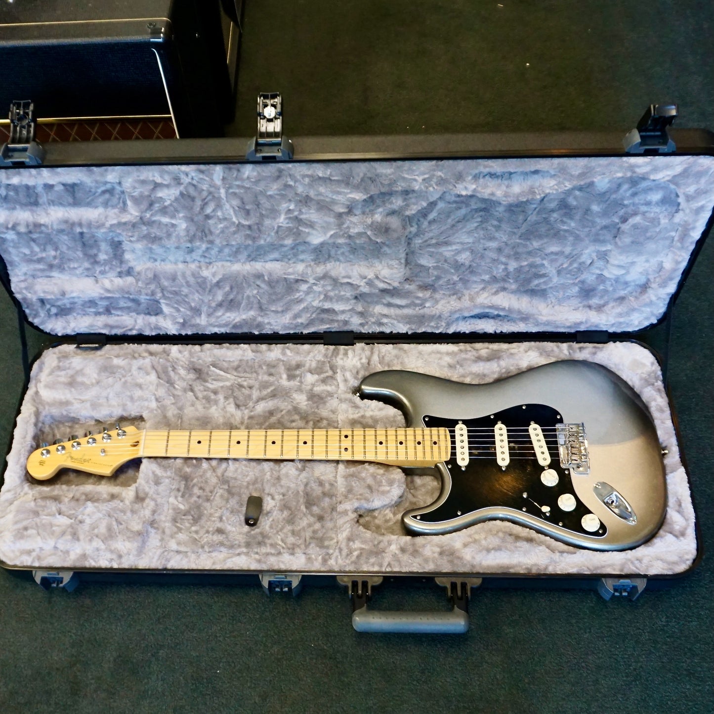 Fender American Professional II Stratocaster Left-Hand Maple Fingerboard Mercury