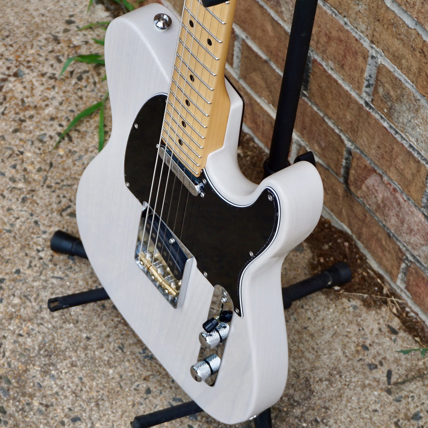 Suhr Classic T Trans White