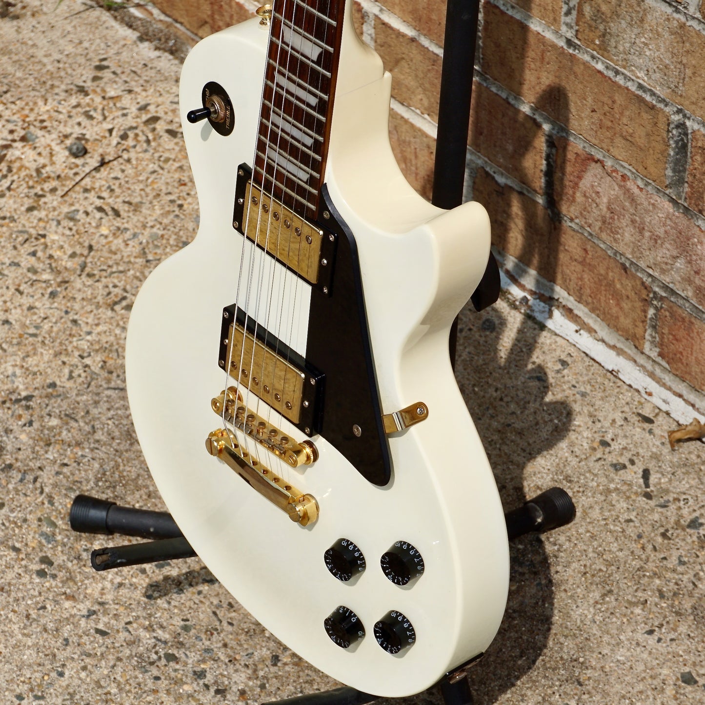 Epiphone Les Paul Studio Alpine White