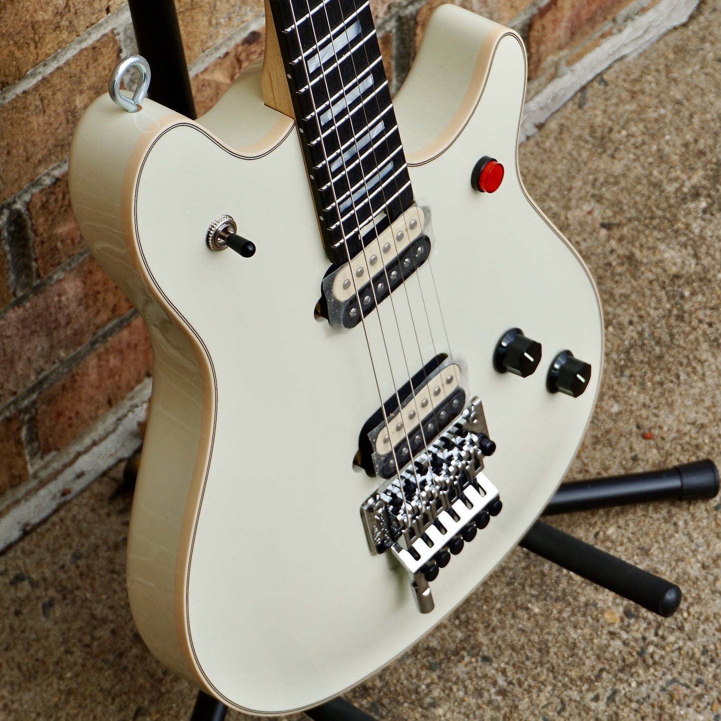 Wolfgang® USA Edward Van Halen Signature, Ebony Fingerboard, Ivory
