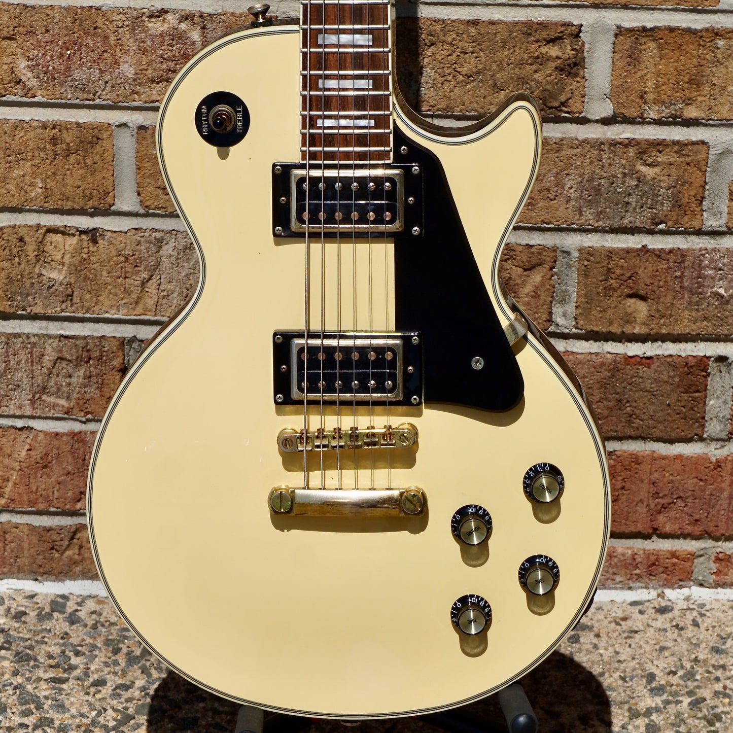 Epiphone Les Paul Custom Limited Edition Black Back Antique Ivory