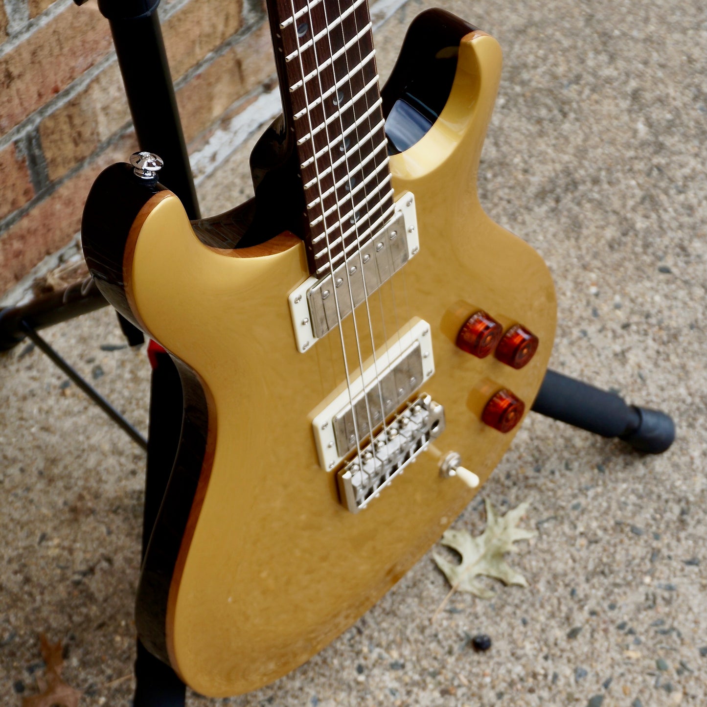 PRS SE DGT Gold Top