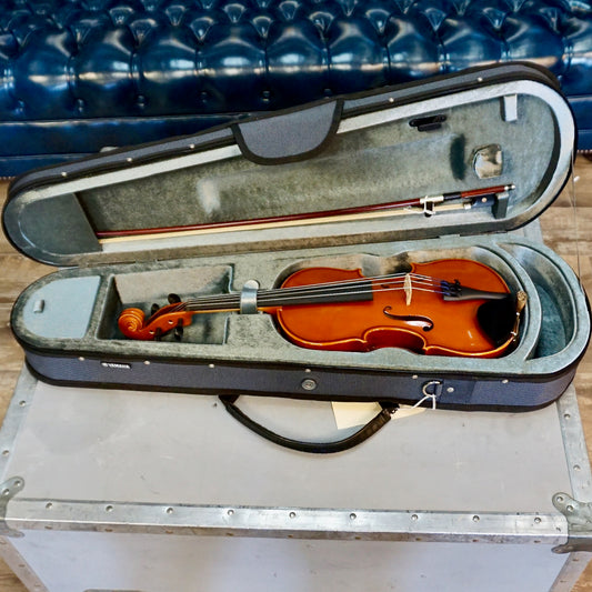 Yamaha VA5 13" Viola