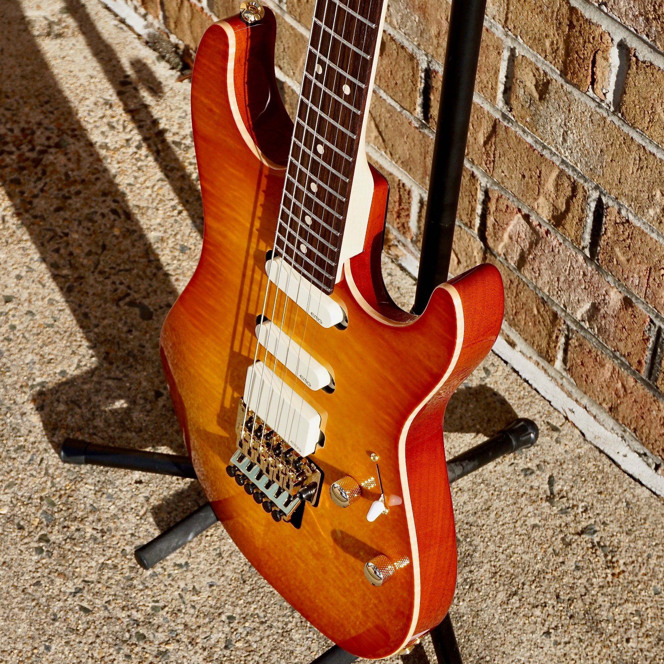 Suhr Standard Legacy Suhr Burst – Matt's Guitars