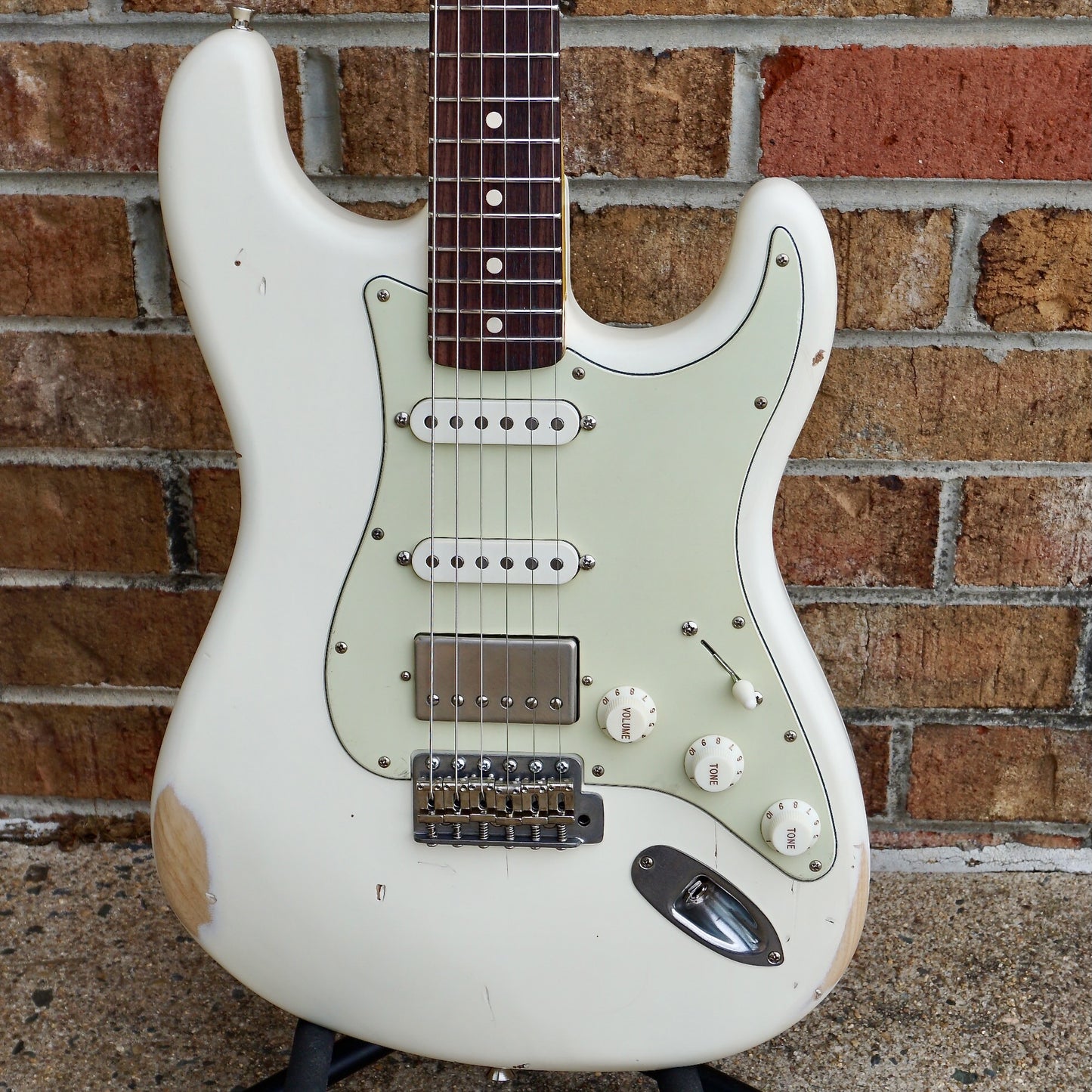 Nash S-63 SSH Olympic White