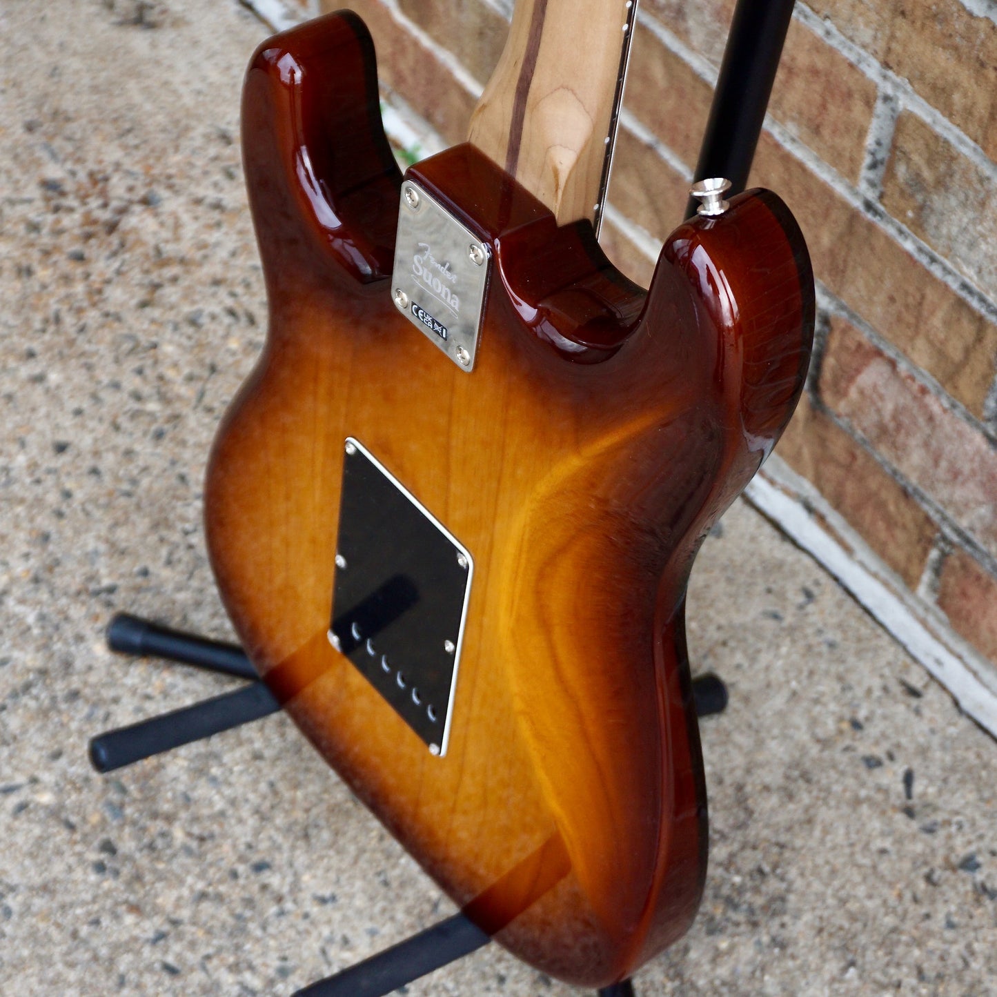 Fender Limited Edition Suona Stratocaster Thinline Ebony Fingerboard Violin Burst