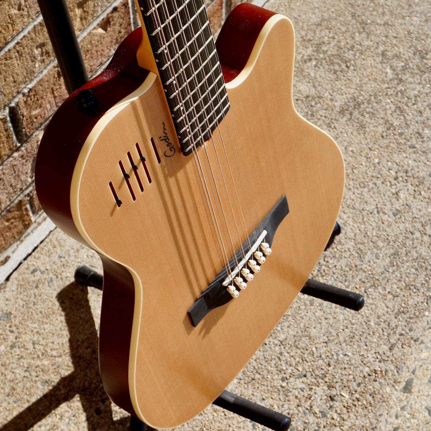 Godin A12 Natural W/ Electronics