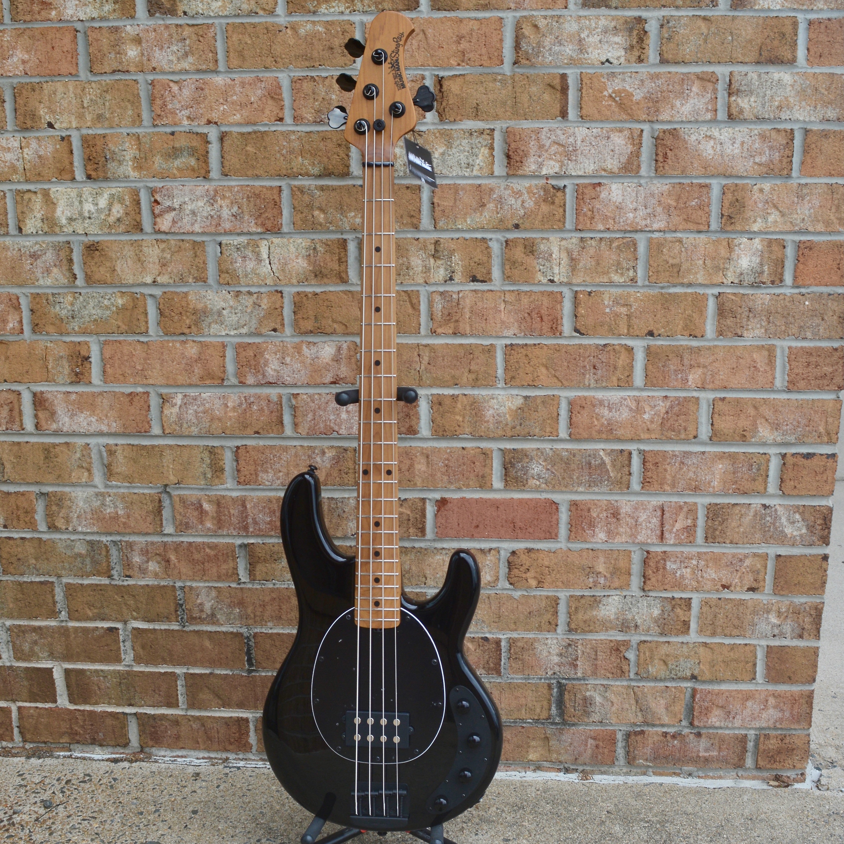 Music man deals stingray special 4h