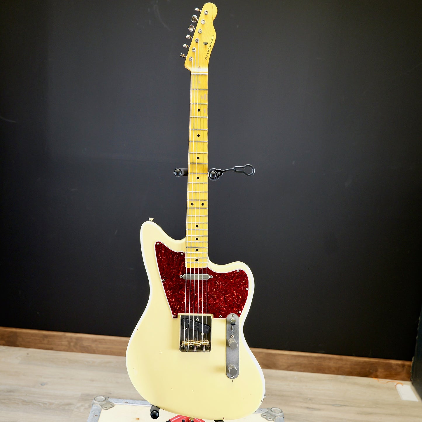 Nash T-Master Vintage White