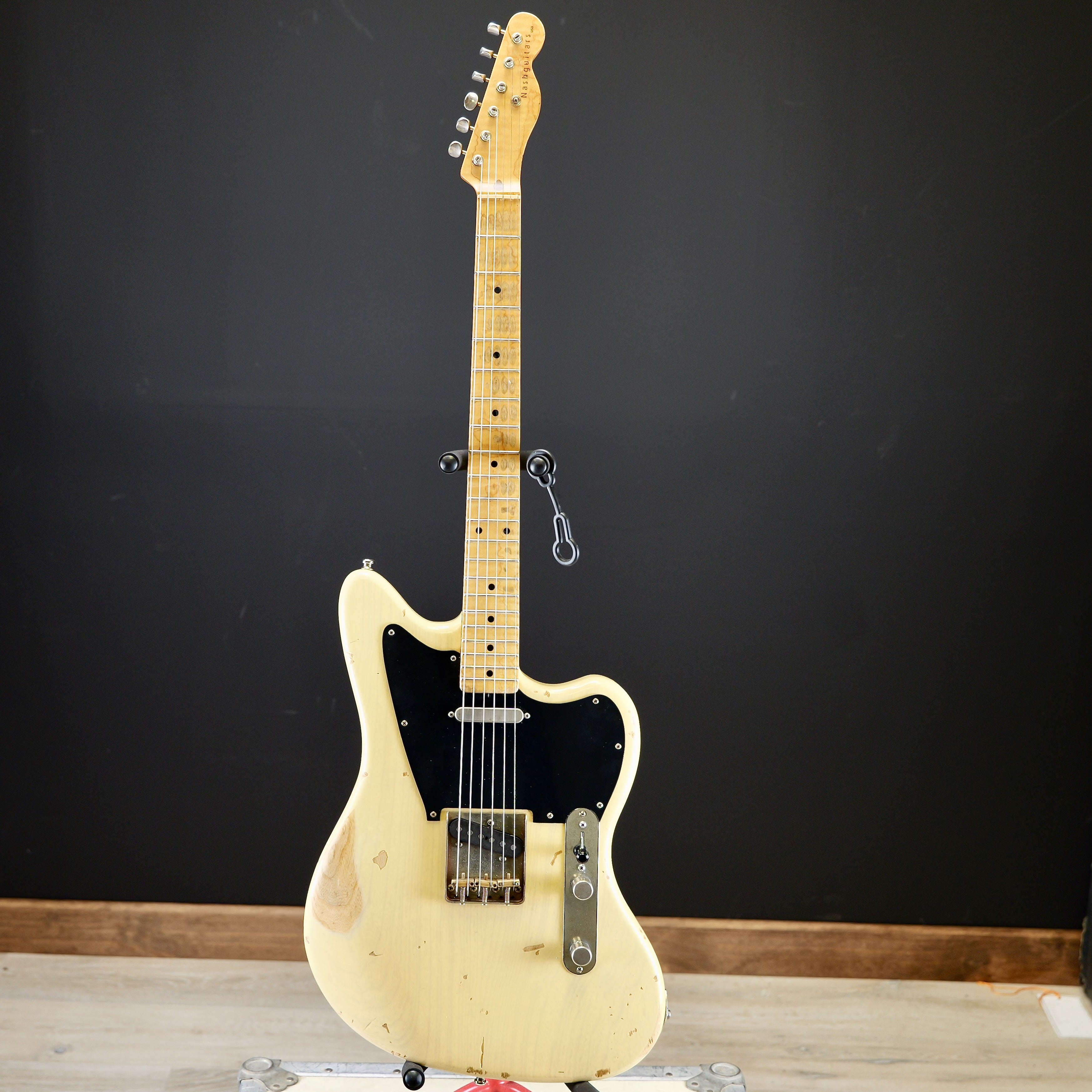 Nash T Master Vintage White – Matt's Guitars