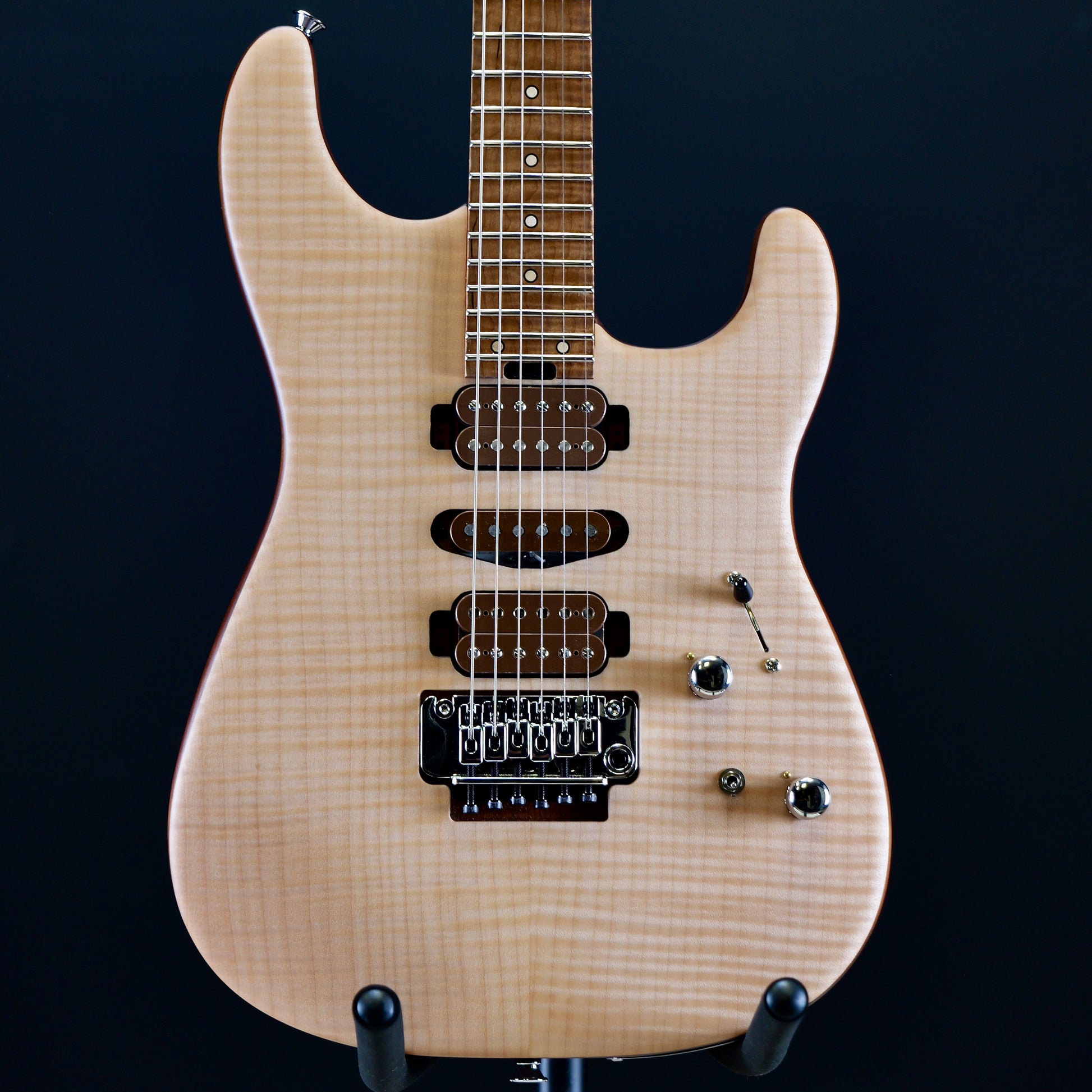guthrie govan pedals Charvel Guthrie Govan Signature HSH Flame Maple Caramelized Flame Mapl – Matt's Guitars