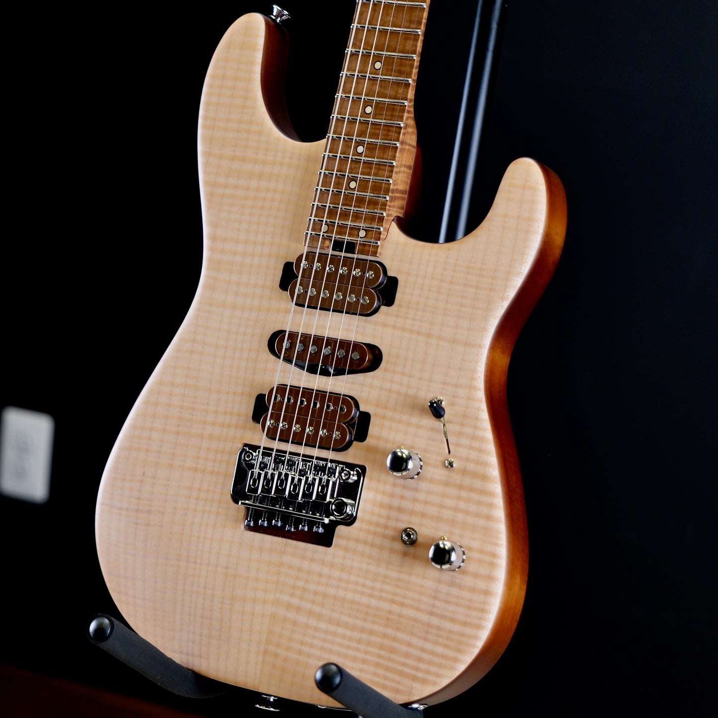 Charvel Guthrie Govan Signature HSH Flame Maple Caramelized Flame Maple Fingerboard Natural