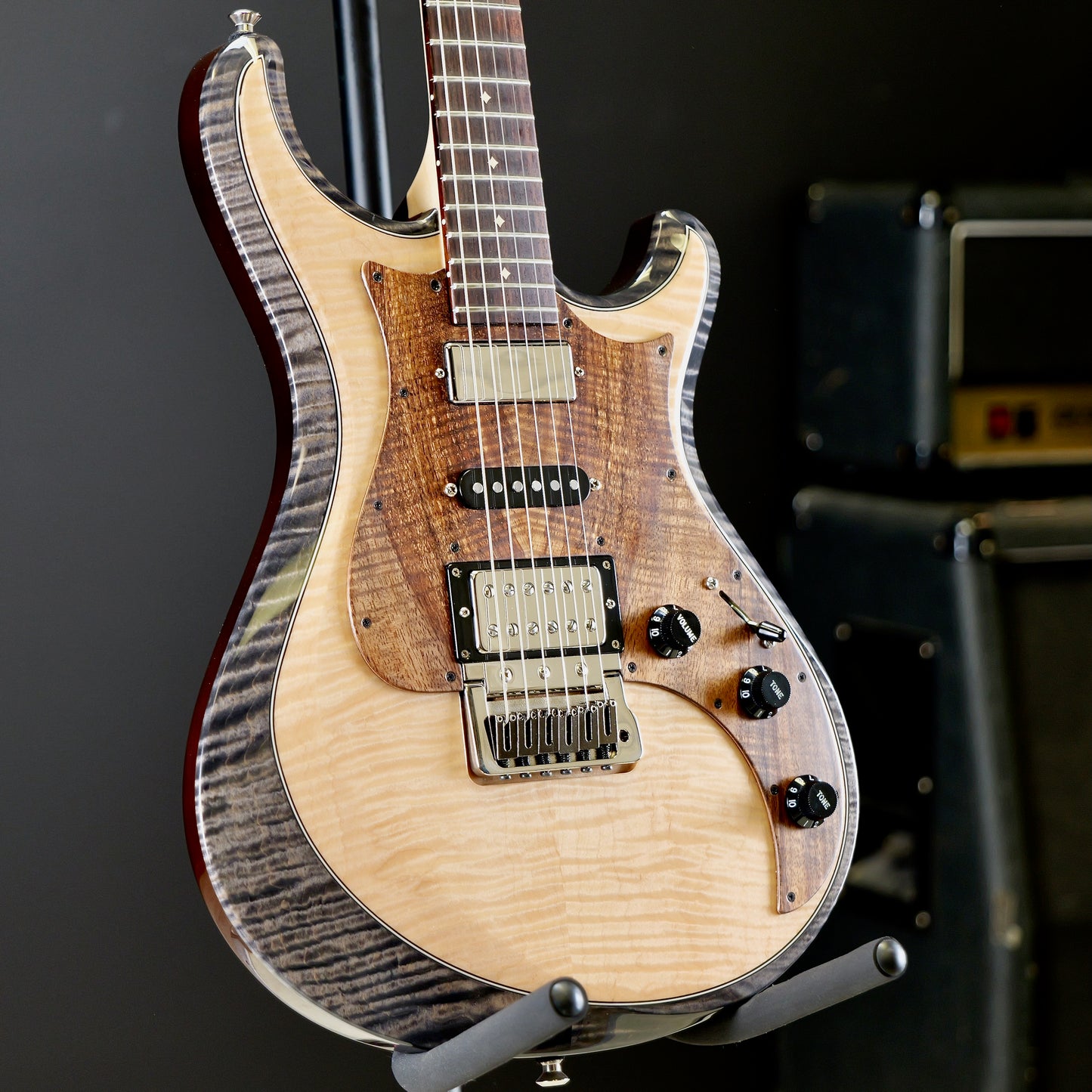 Knaggs Severn Natural/Charcoal